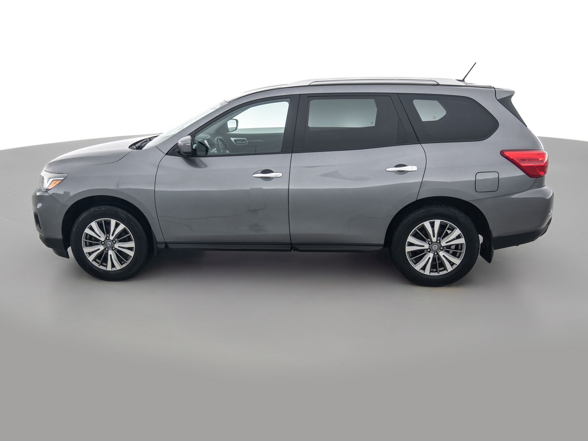 Used Gray Nissan Pathfinder S-7 for Sale