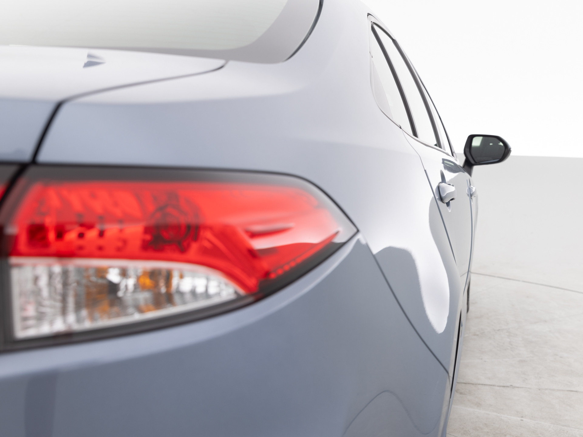 Used Gray Toyota Corolla LE-3 for Sale
