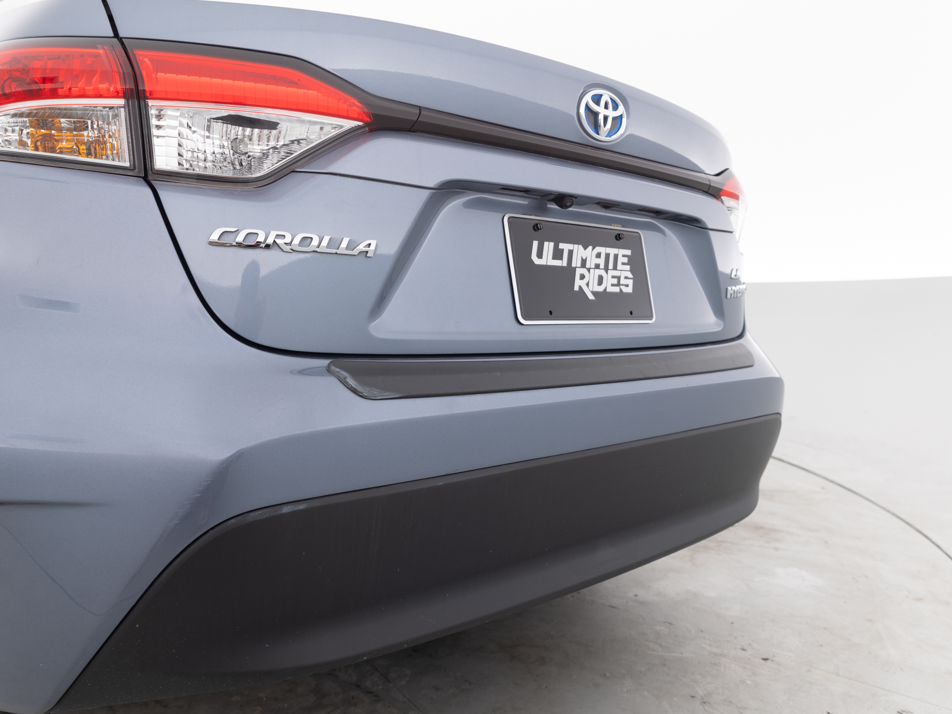 Used Gray Toyota Corolla LE-5 for Sale