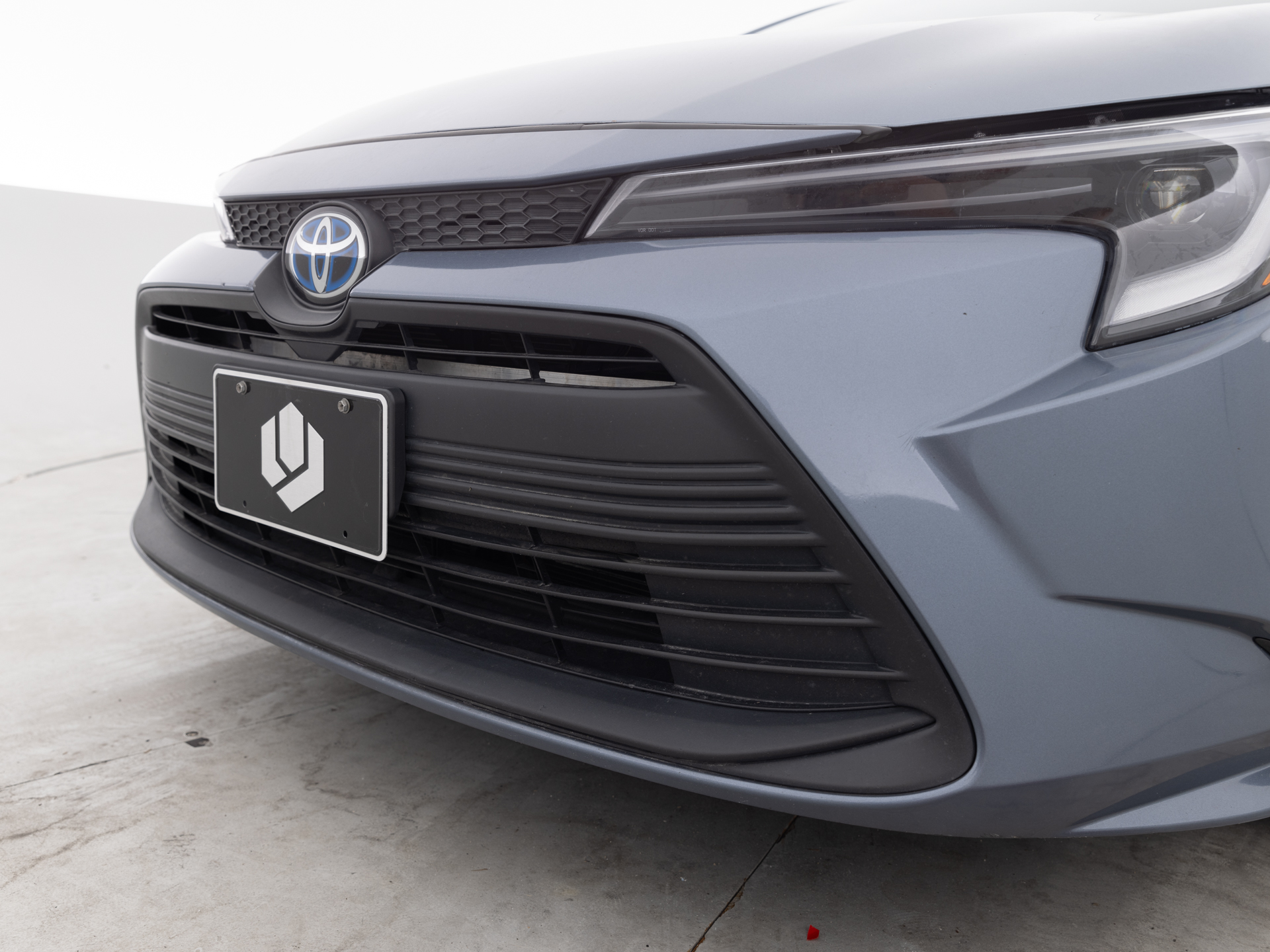 Used Gray Toyota Corolla LE-6 for Sale