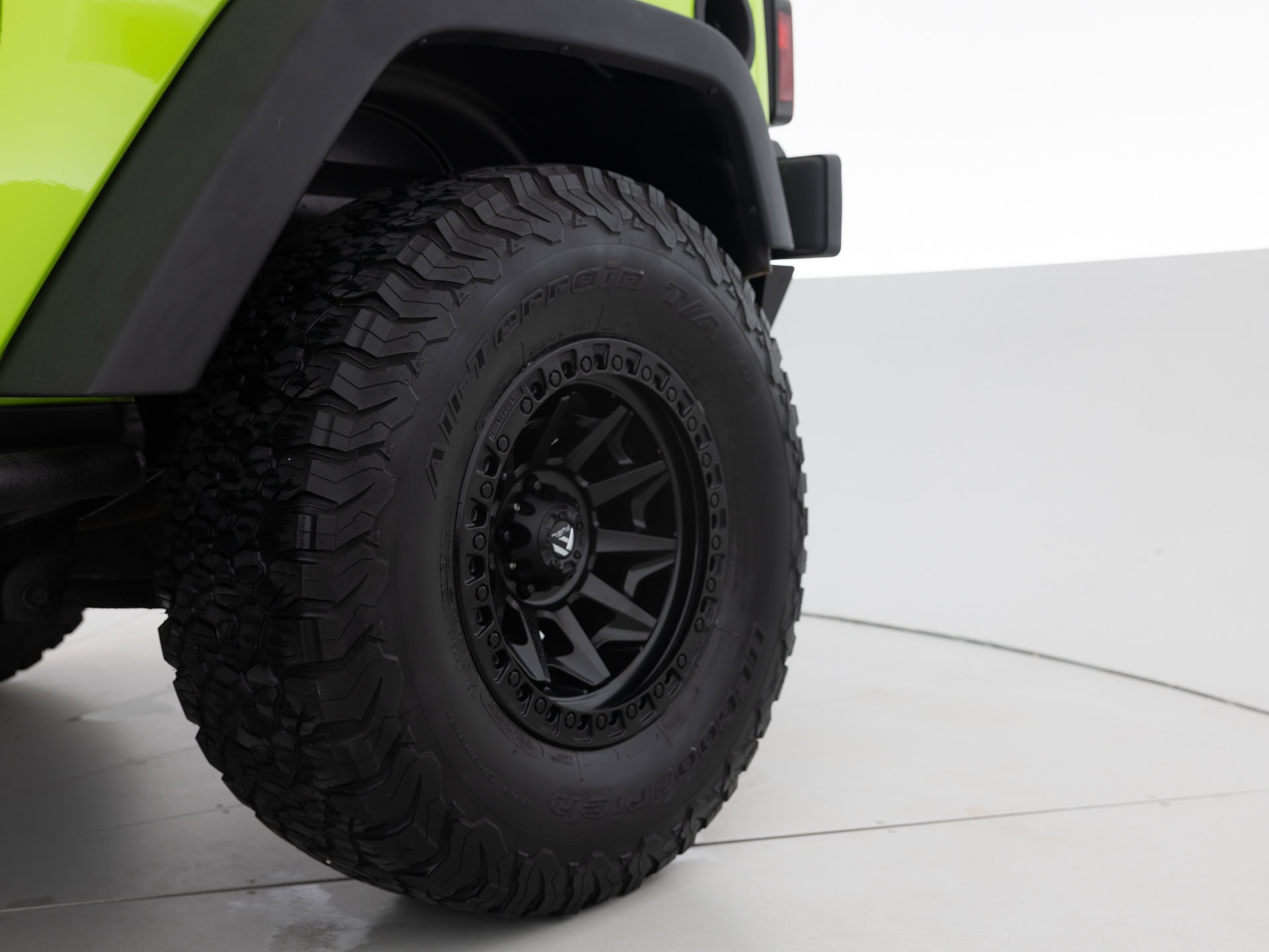 green jeep wrangler sport 10