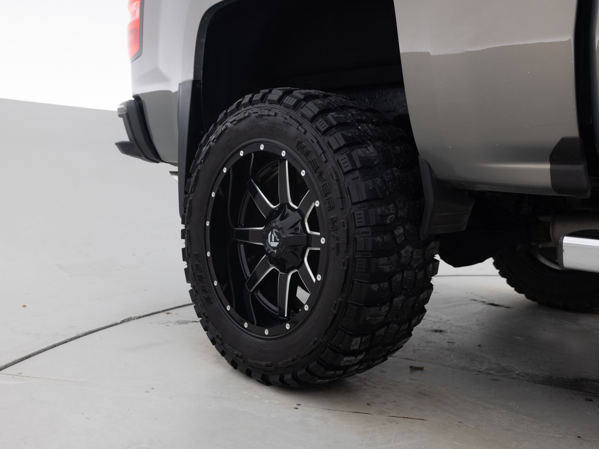 Used Grey Chevrolet Silverado Z71-11 for Sale