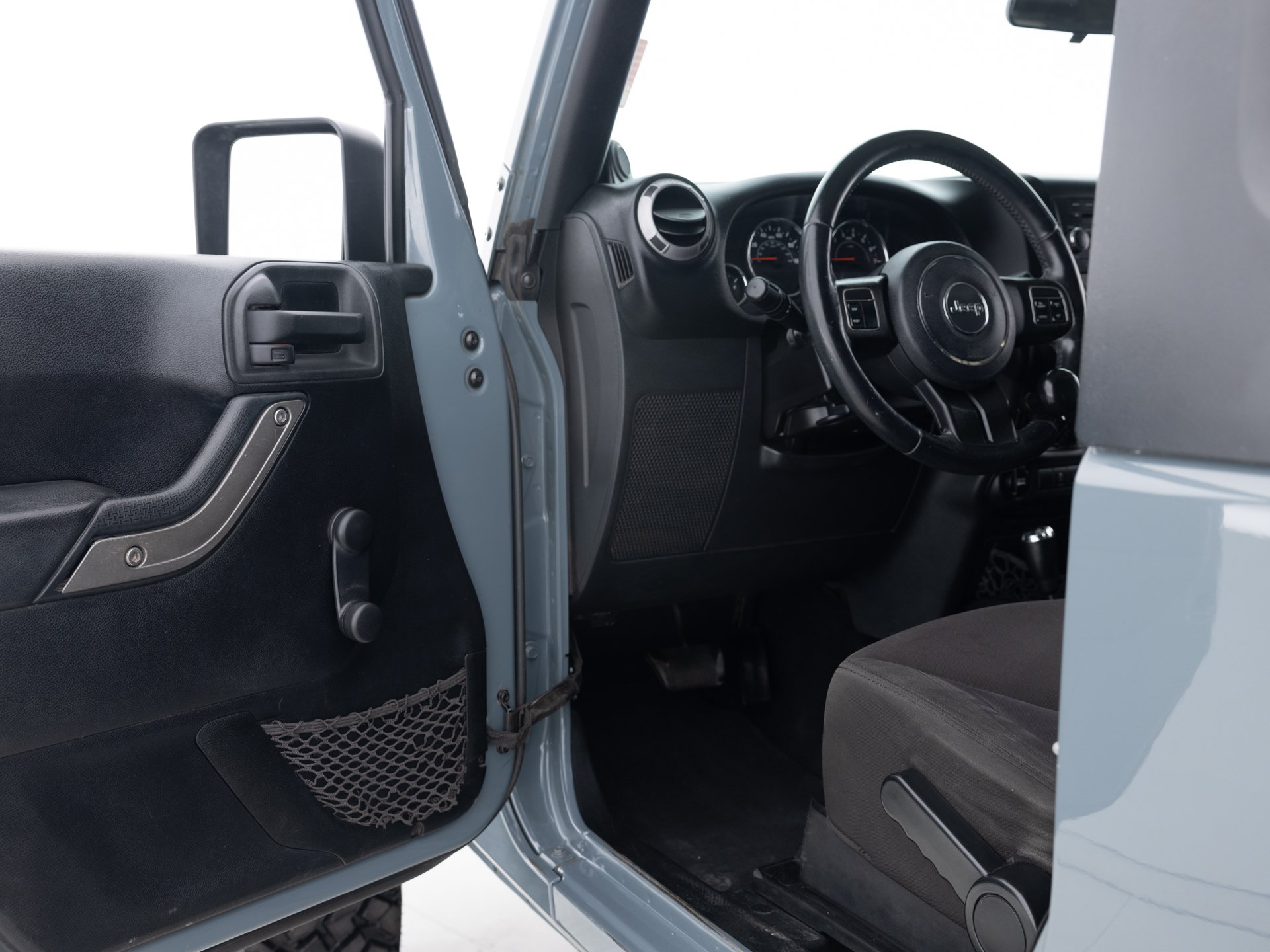 grey jeep wrangler sport 19
