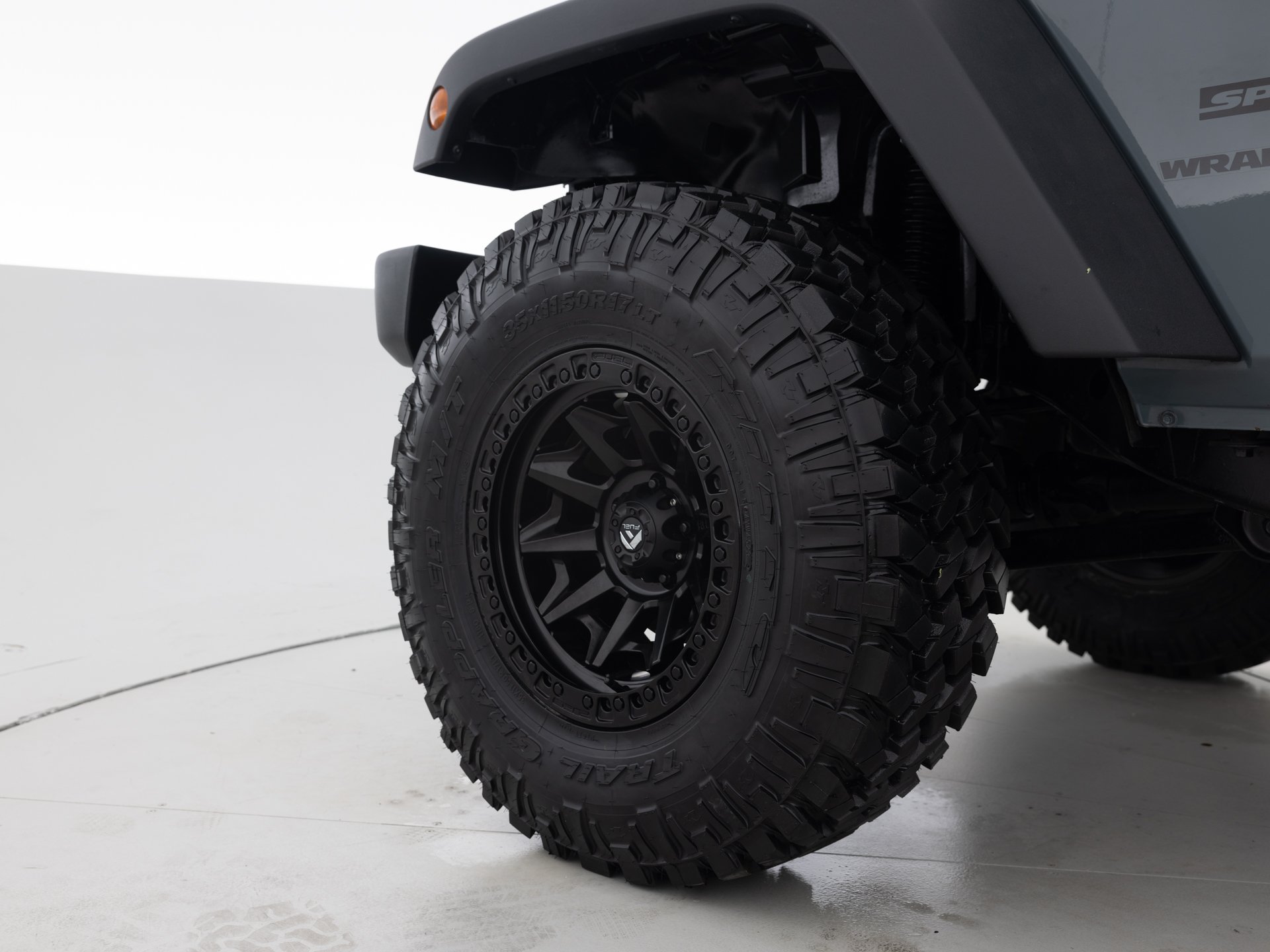 grey jeep wrangler sport 9