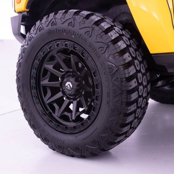 Custom Rims at Ultimate Rides | Rim Shop Chicago