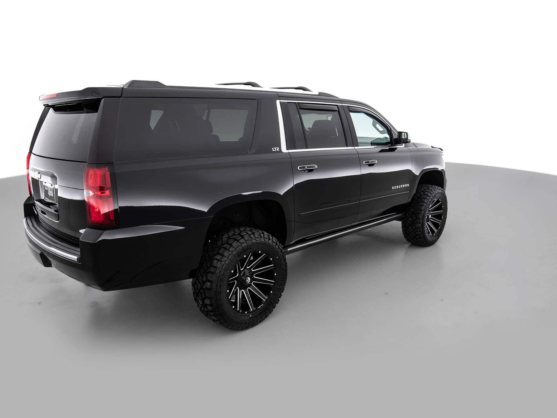 lifted2015chevroletsuburban 4