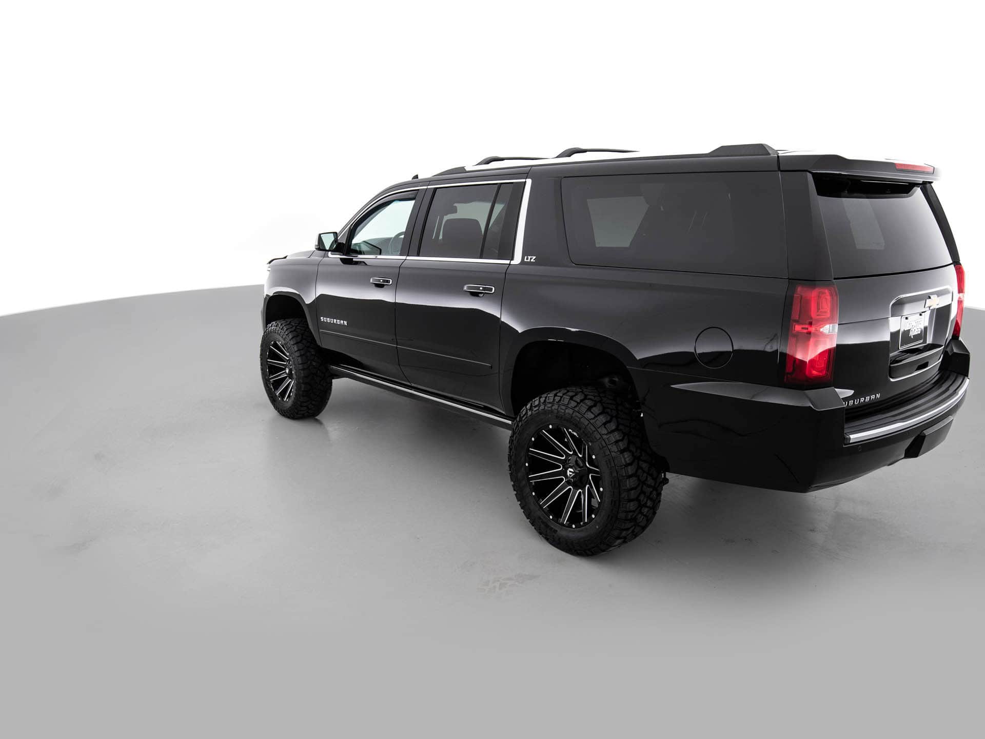 lifted2015chevroletsuburban 6