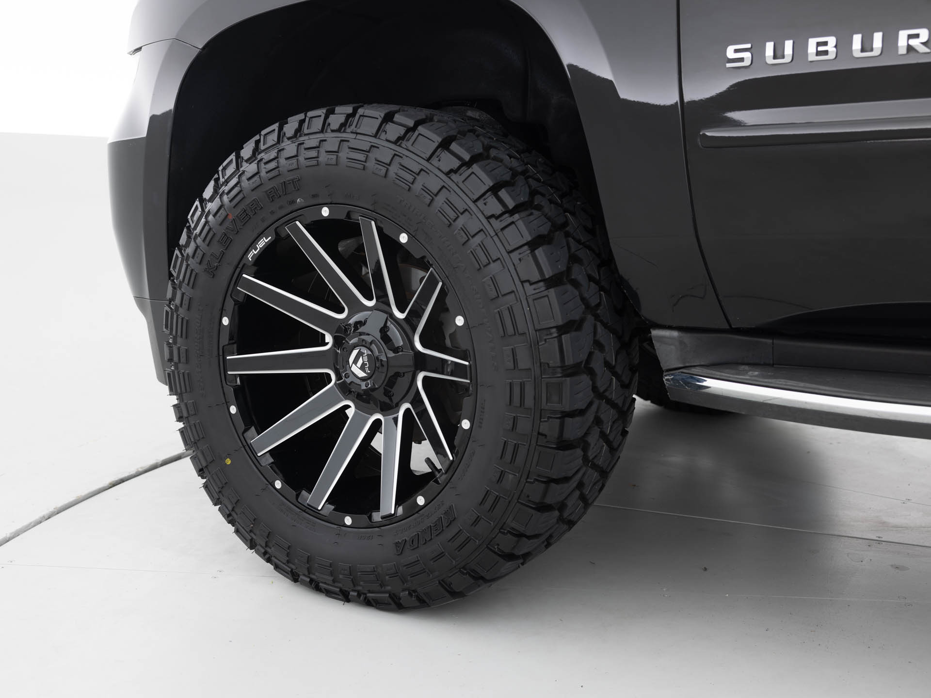 lifted2016chevroletsubruban 15