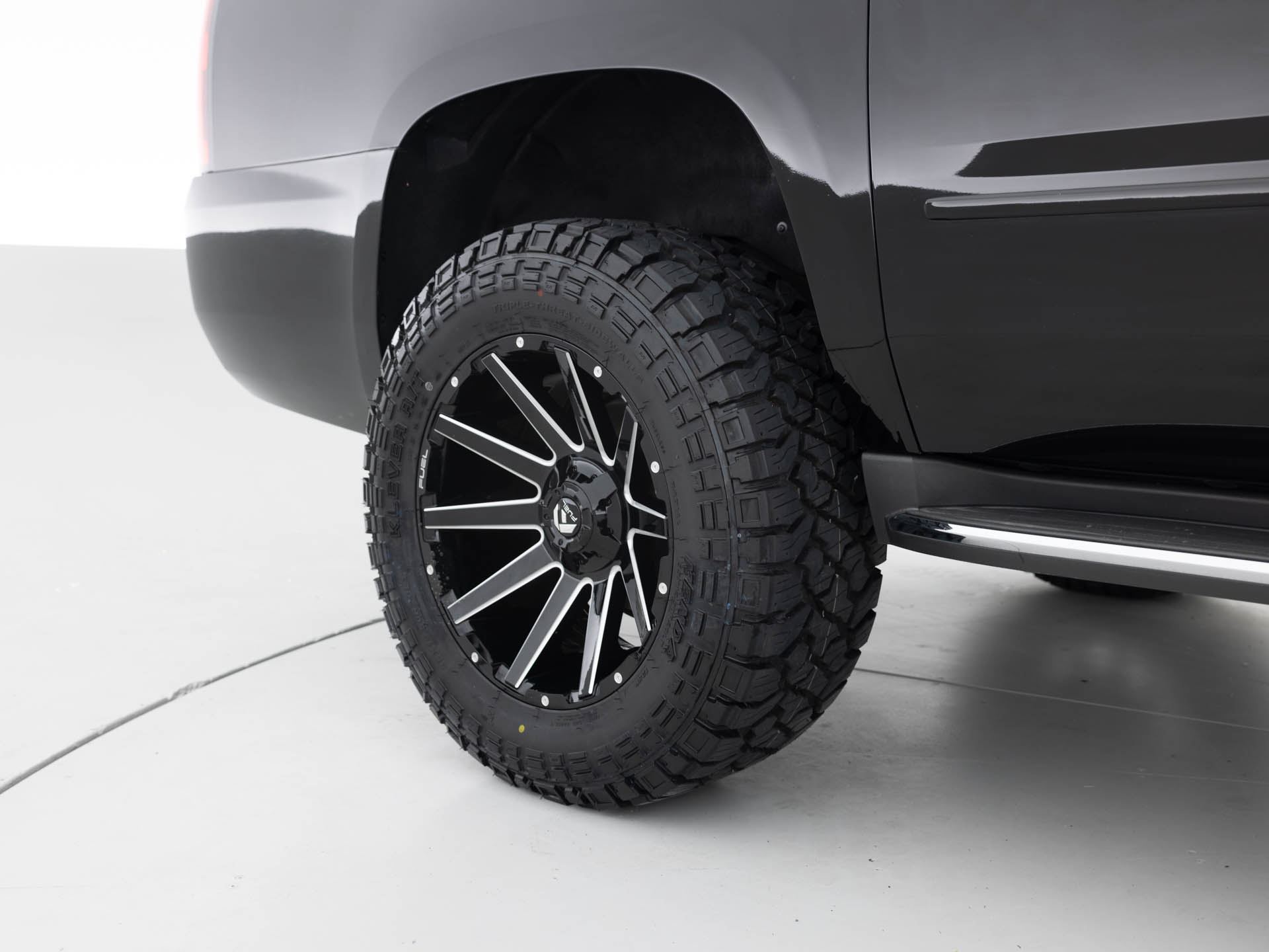 lifted2016chevroletsubruban 18