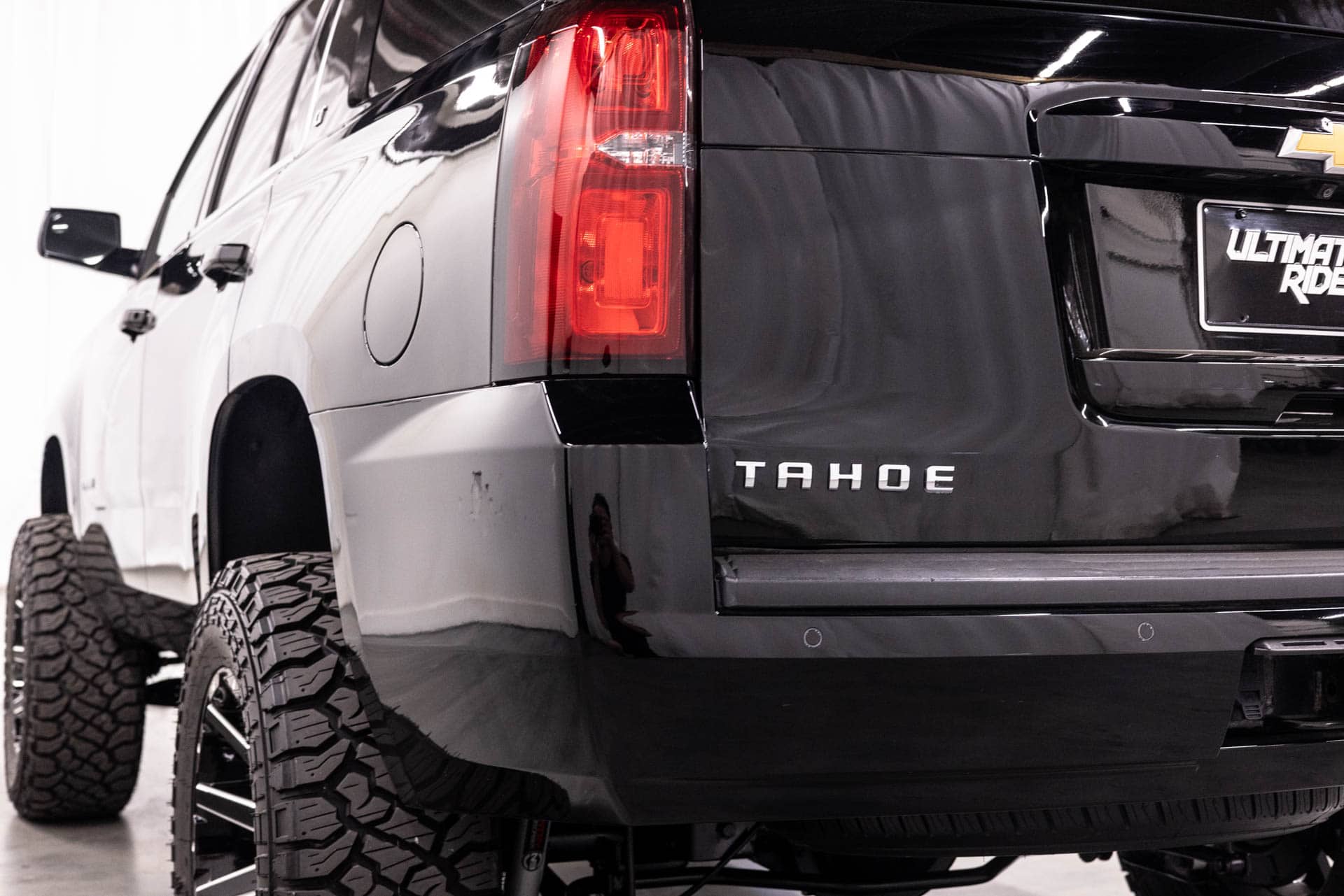 Yukon Denali vs Tahoe LTZ: Which SUV is the One for You?