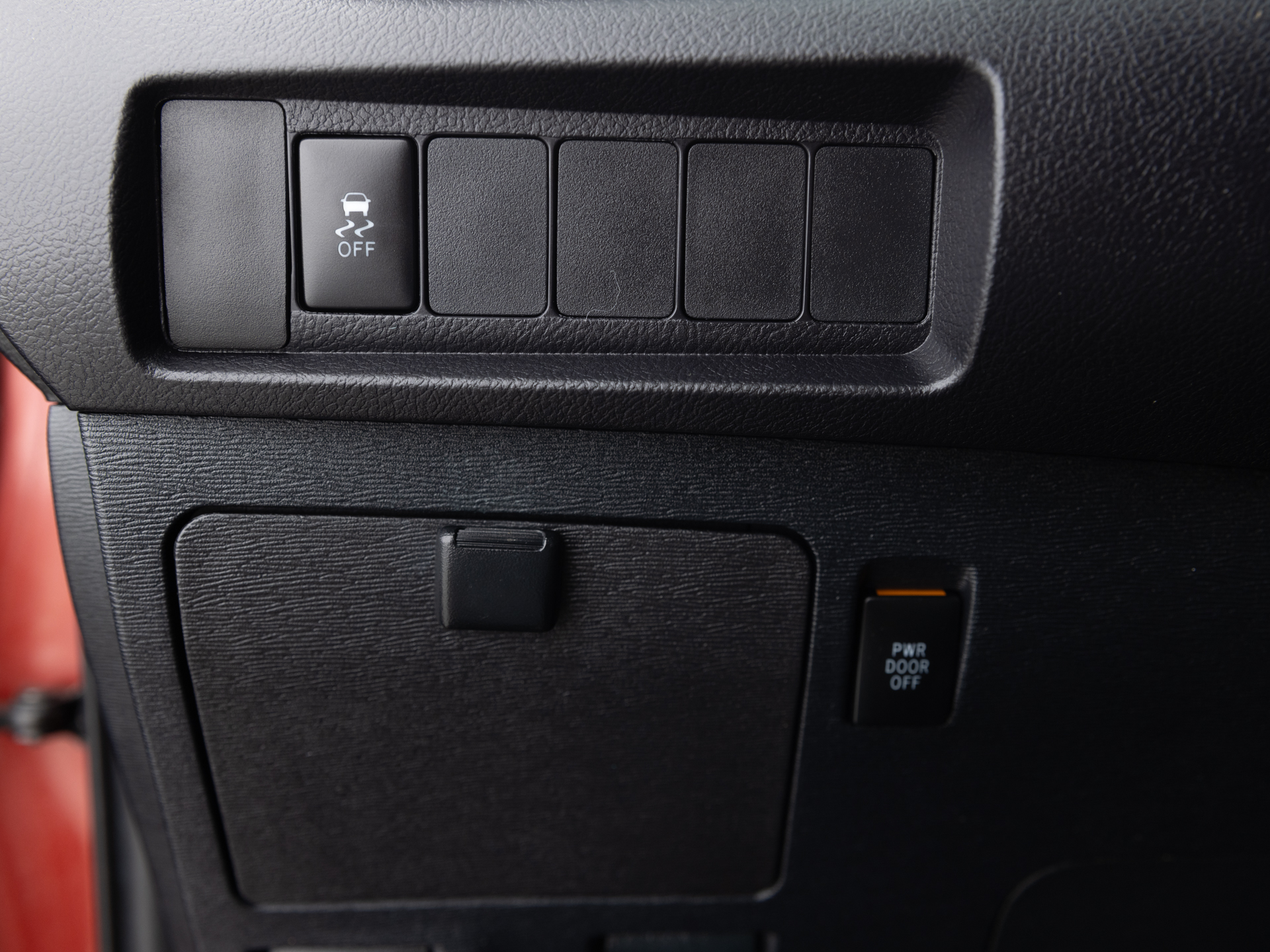Used Marron Toyota Sienna SE-22 for Sale