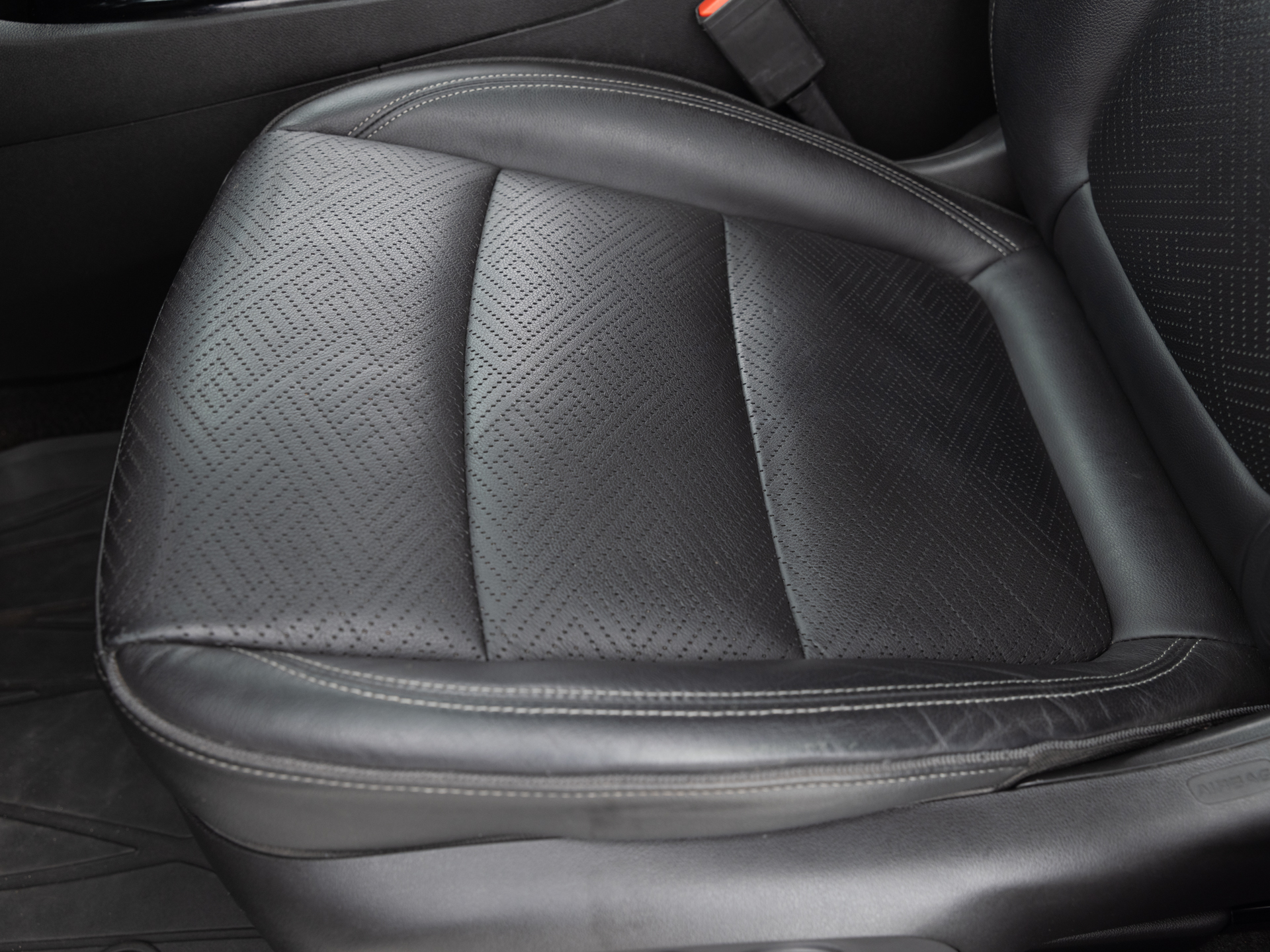 Used Purple Buick Encore GX-11 for Sale