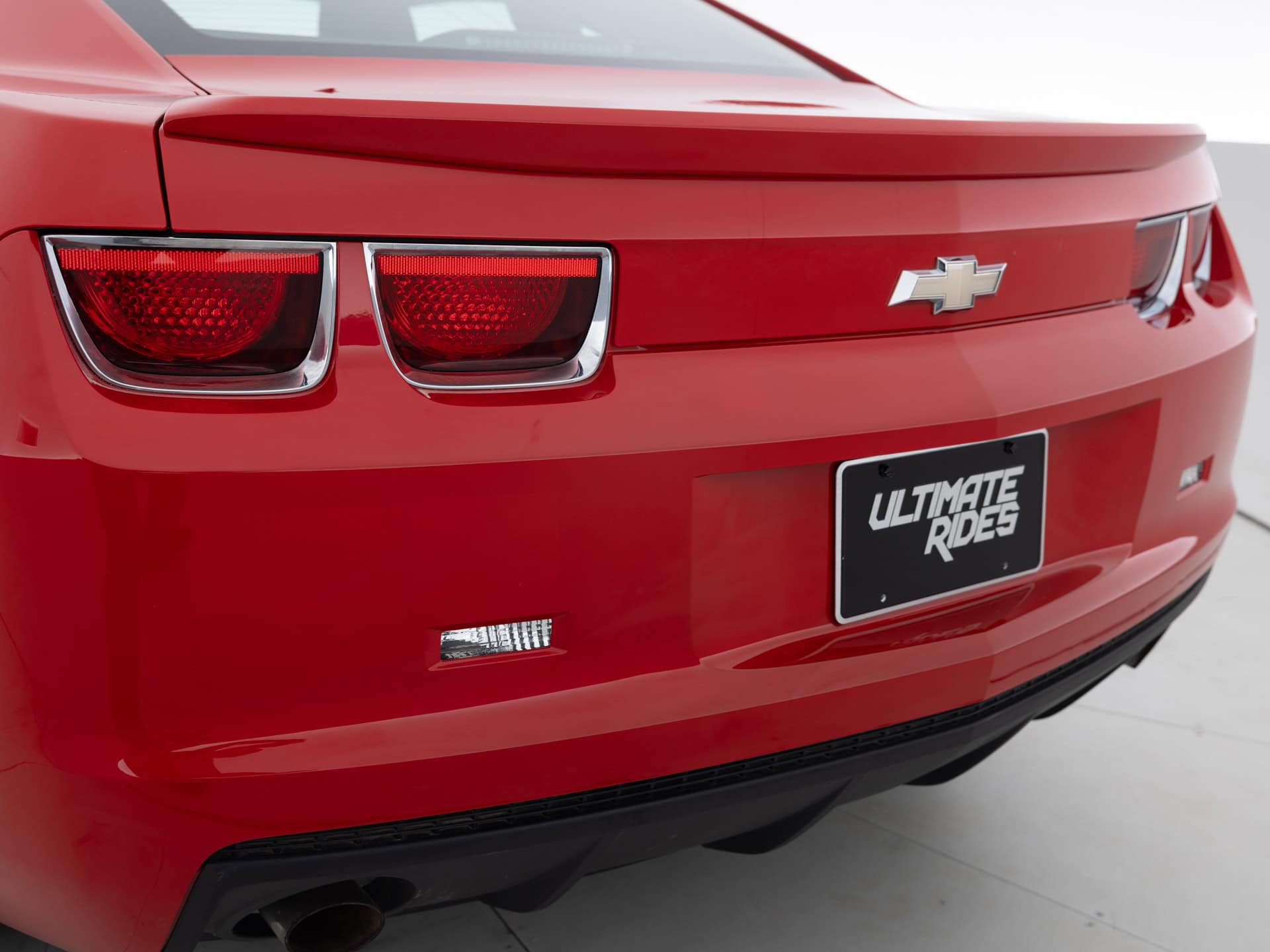 red chevrolet camaro lt 8