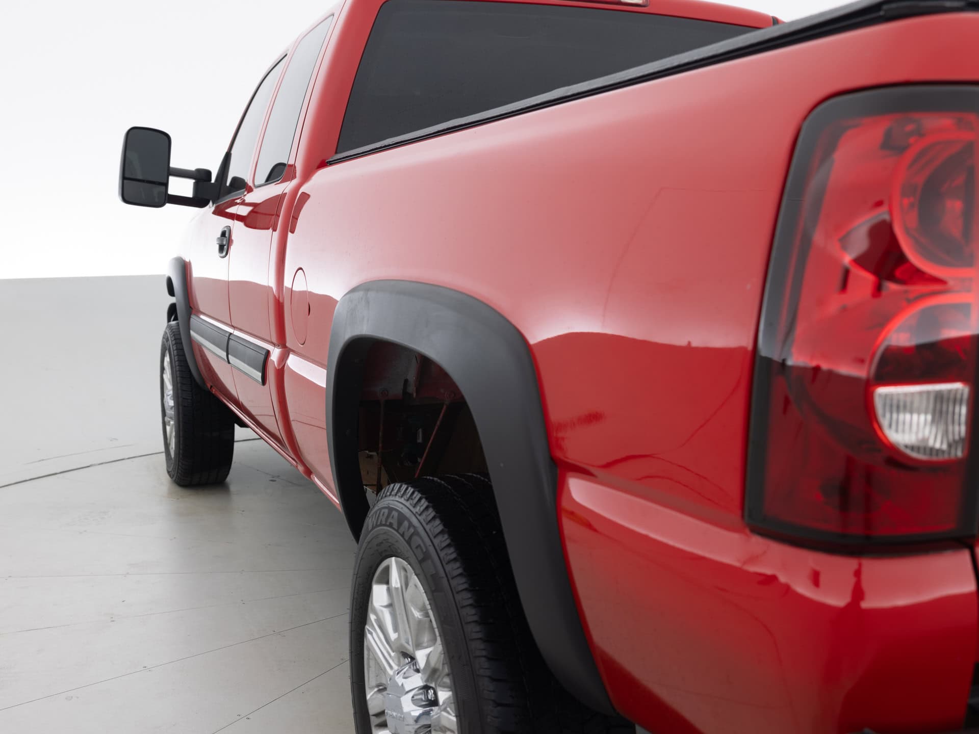 Used Red Chevrolet SIlverado Deisel-4 for Sale