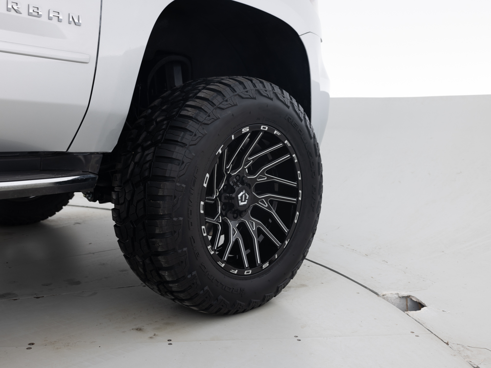 Used Silver Chevrolet Suburban LTZ-12 for Sale