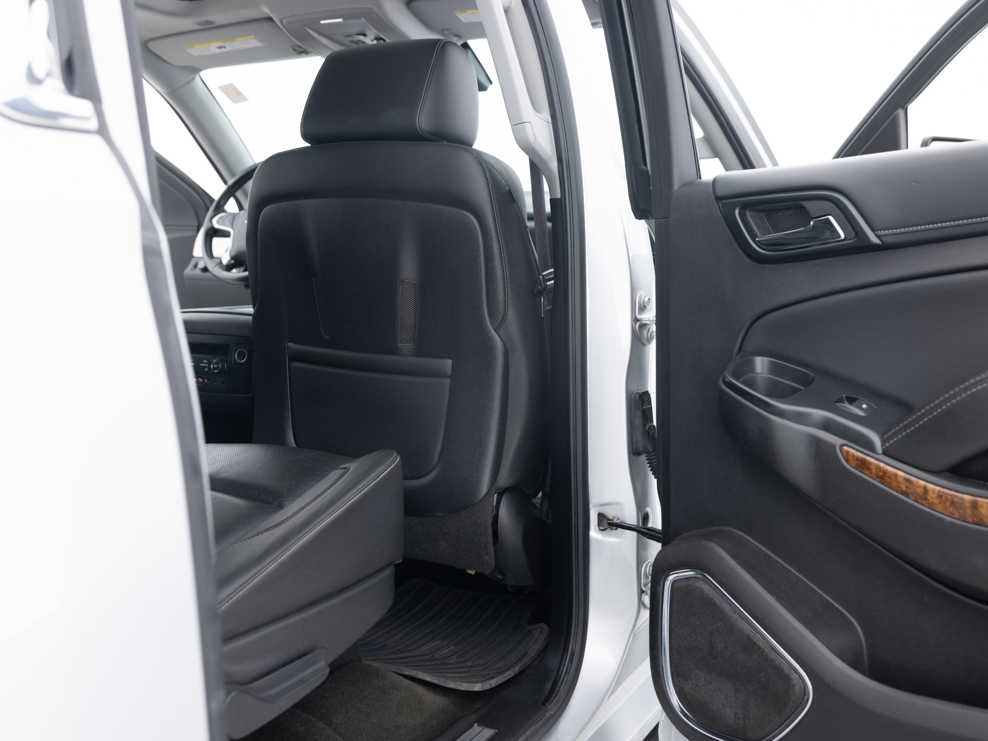 Used Silver Chevrolet Suburban LTZ-26 for Sale