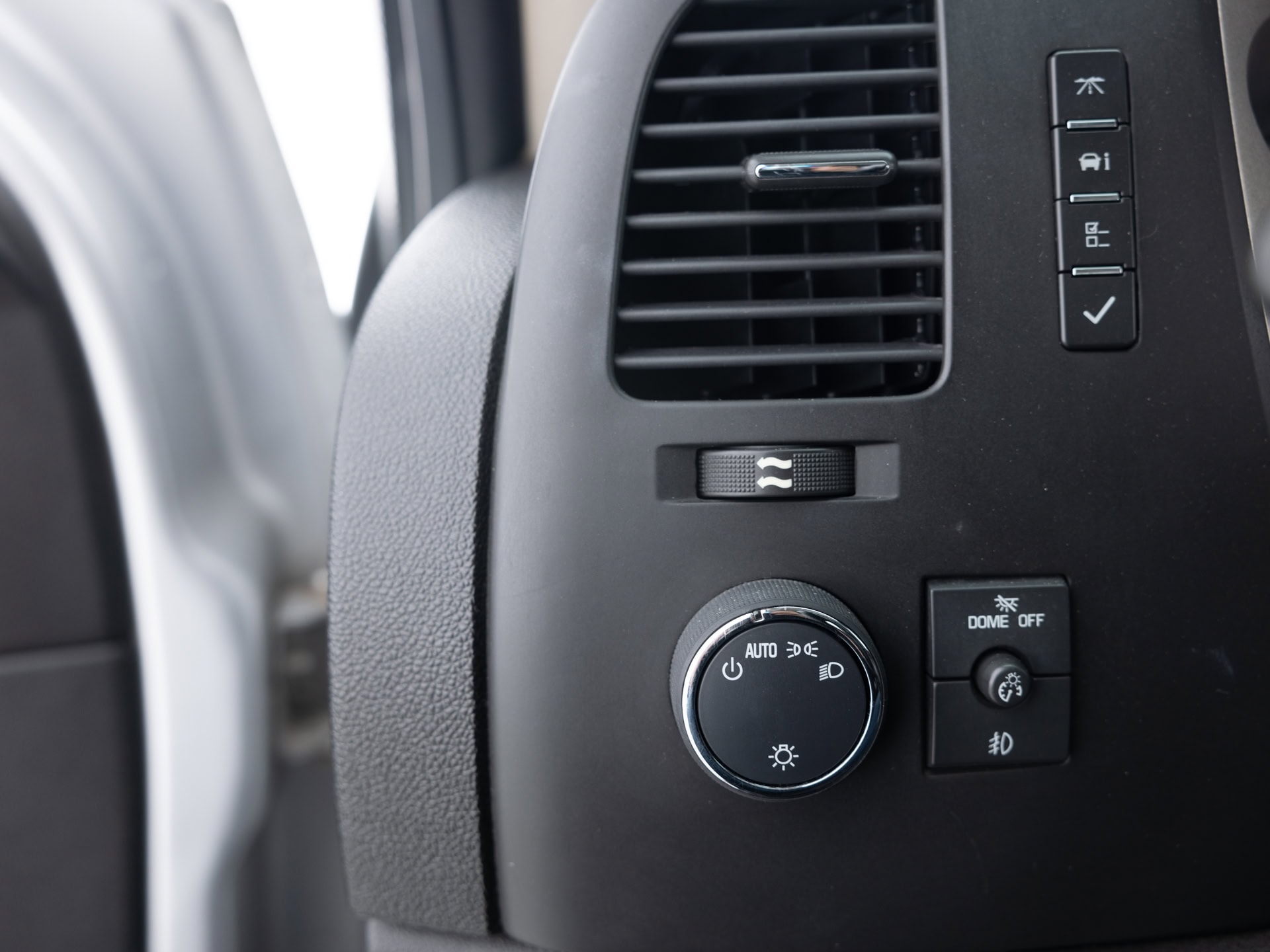 Used Silver GMC Sierra SLE-31 for Sale