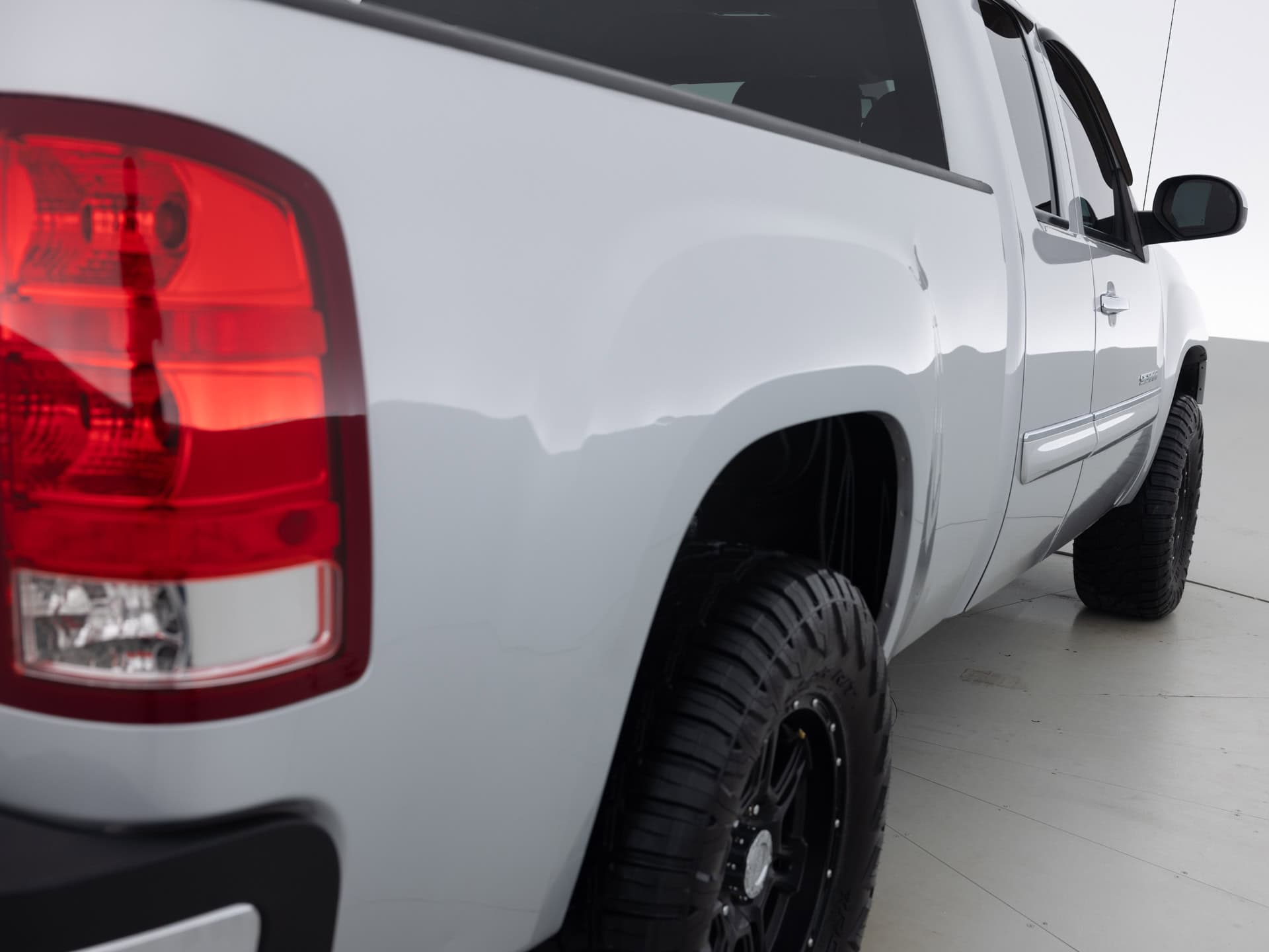 Used Silver GMC Sierra SLE-5 for Sale