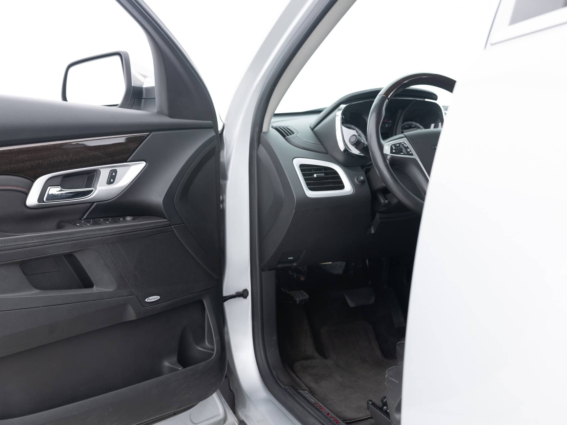 Used Silver GMC Terrain Denali_-16 for Sale