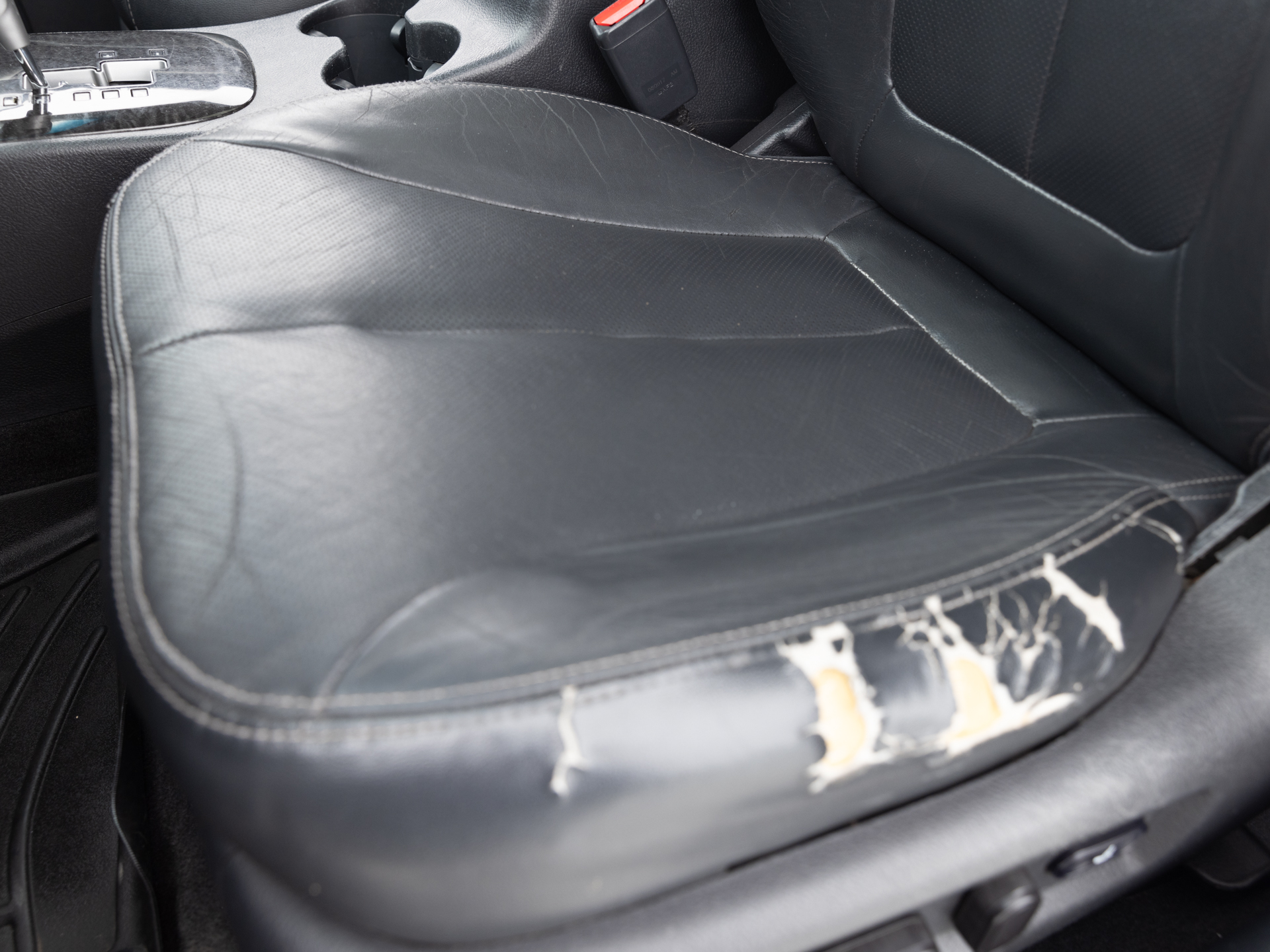 Used Silver Hyundai Santa Fe-13 for Sale
