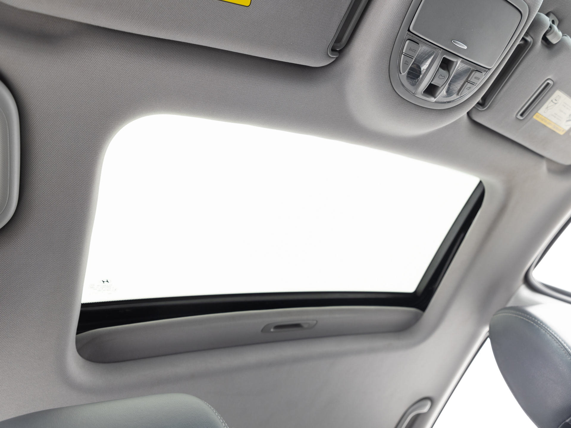 Used Silver Hyundai Santa Fe-22 for Sale