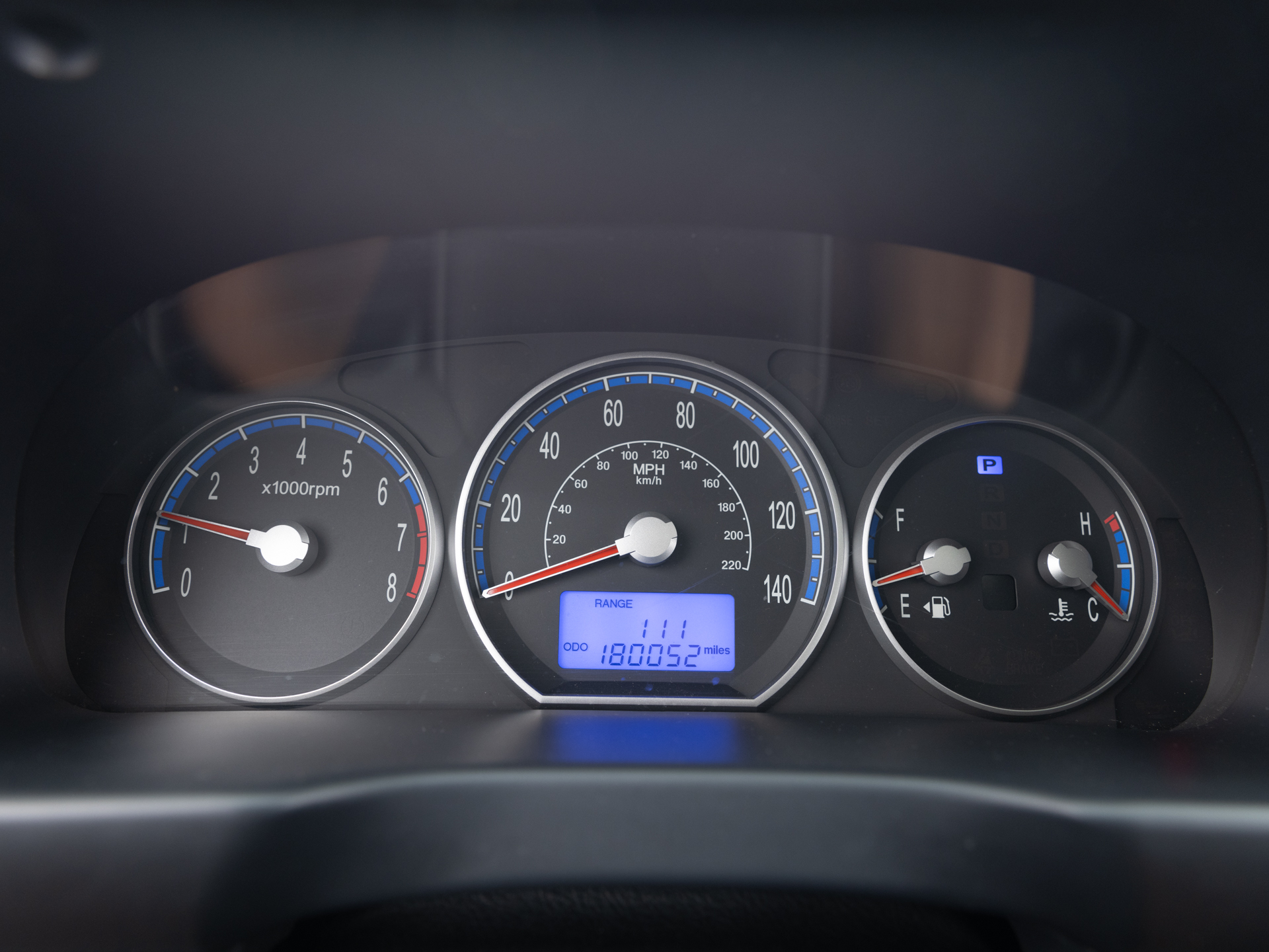 Used Silver Hyundai Santa Fe-23 for Sale