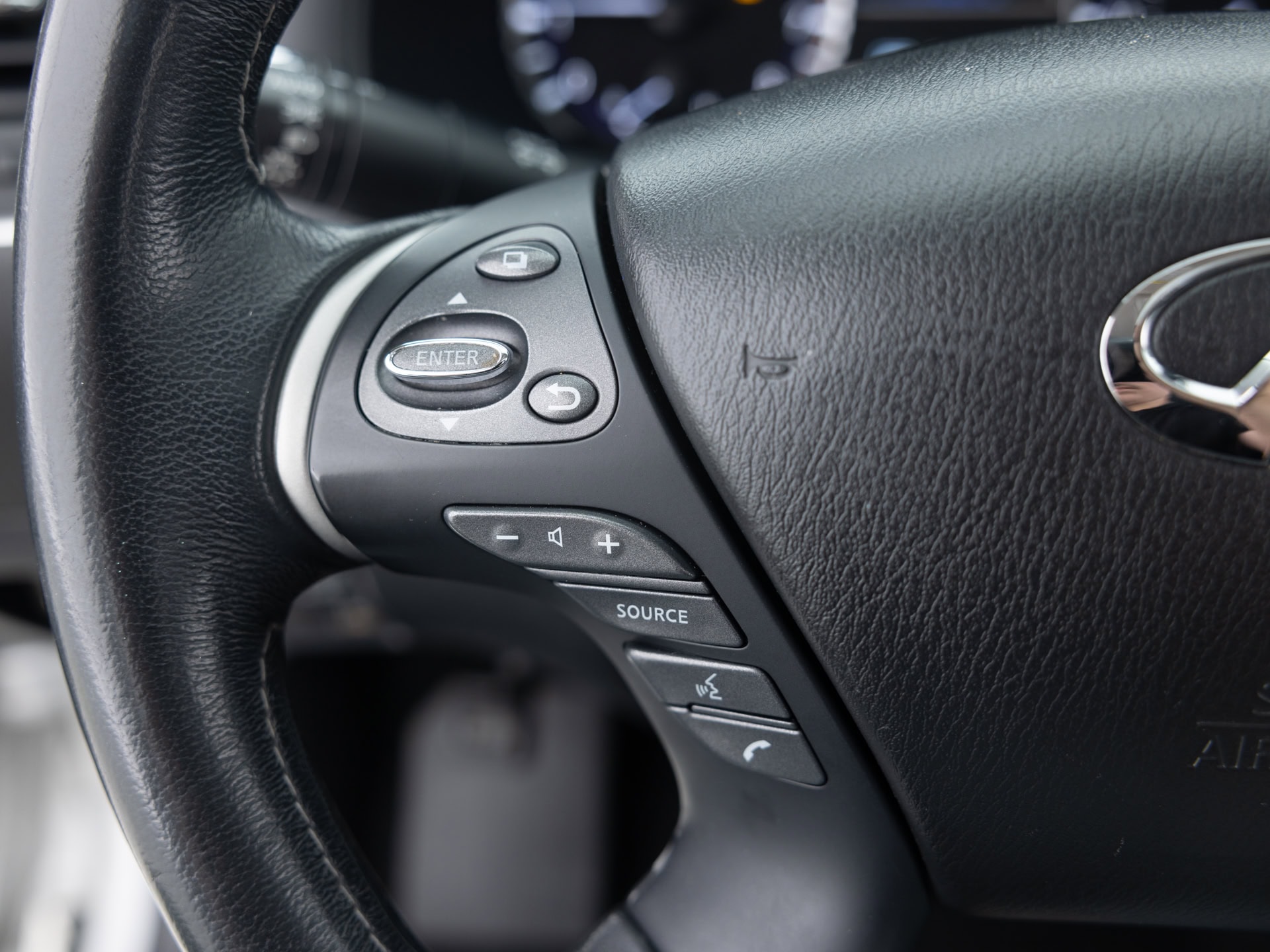 Used Silver Infinity Q60 3.5-33 for Sale