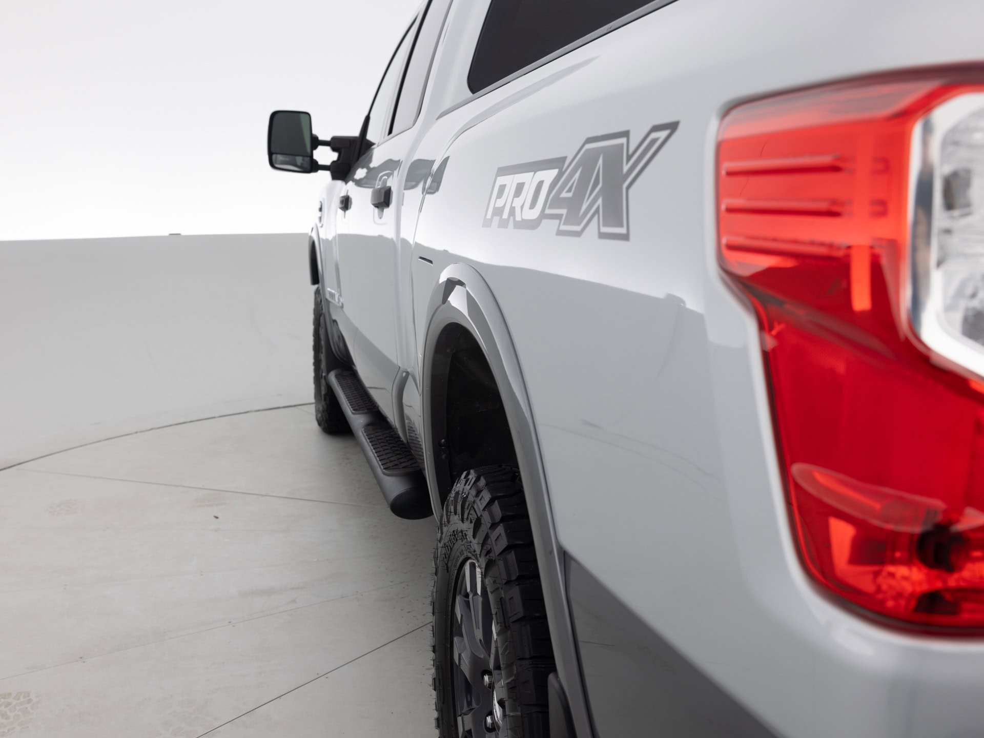silver nissan titan 6