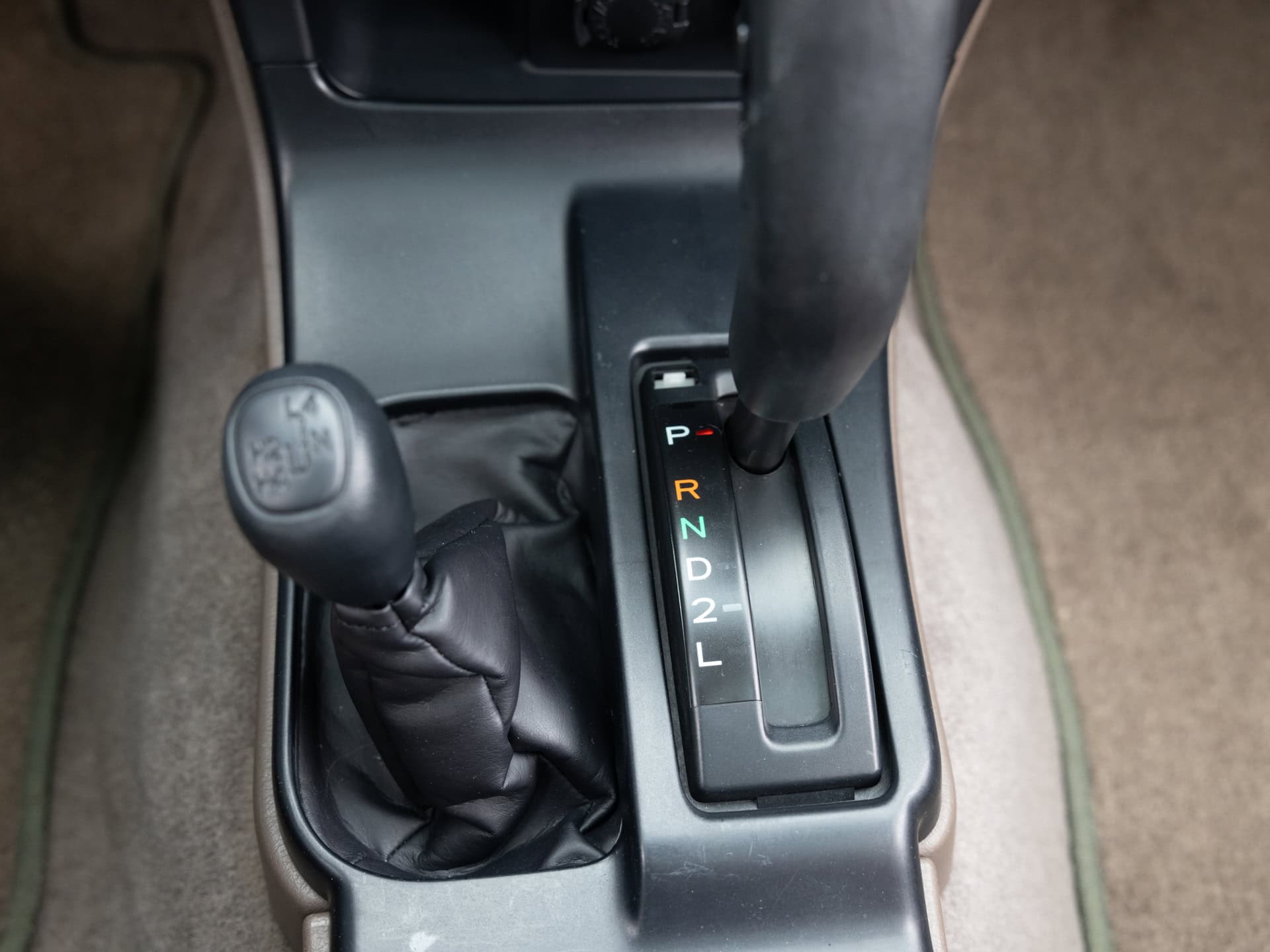 Used Silver Toyota 4Runner SR5-26 for Sale