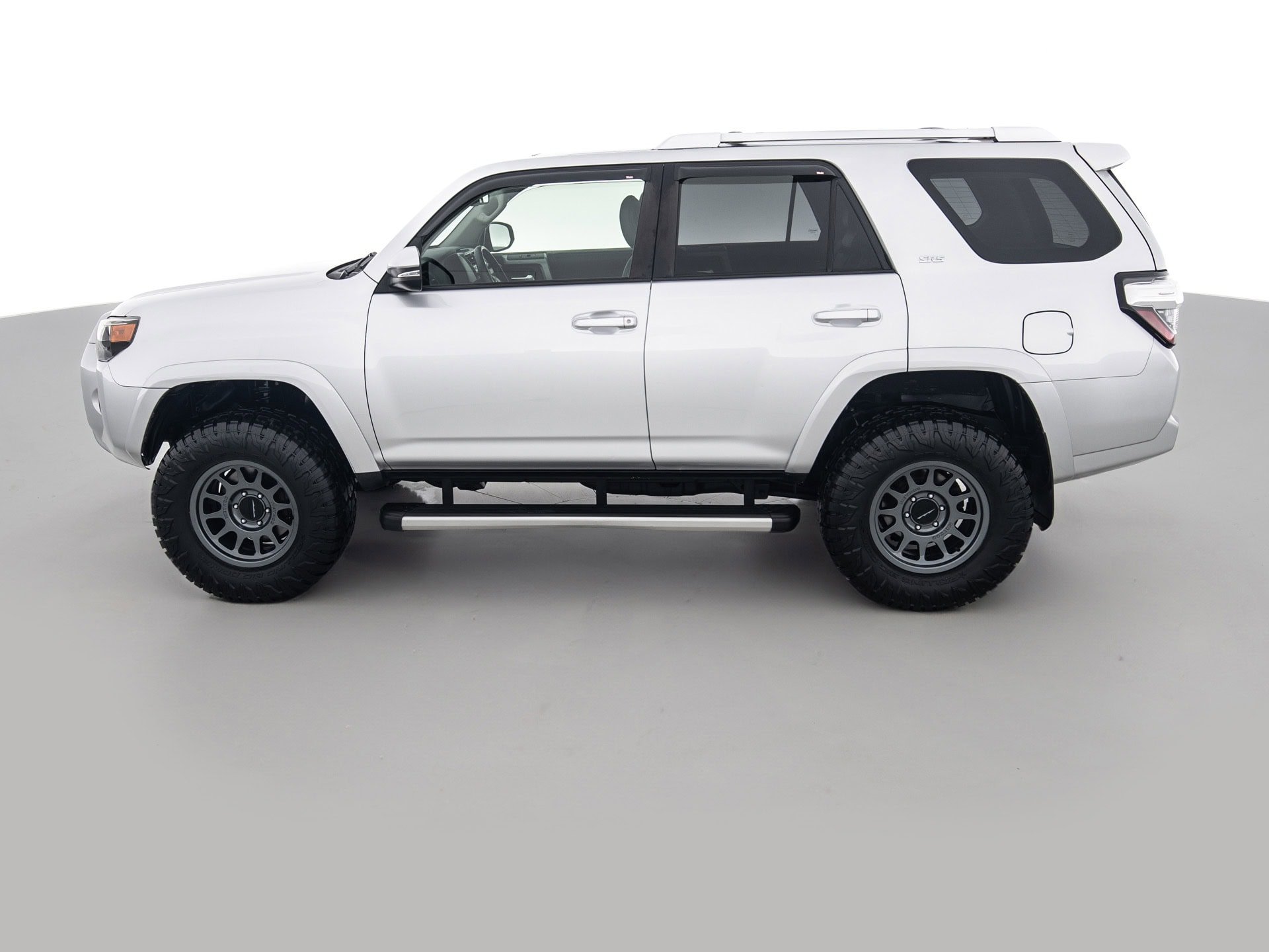 silver toyota 4runner sr5 7