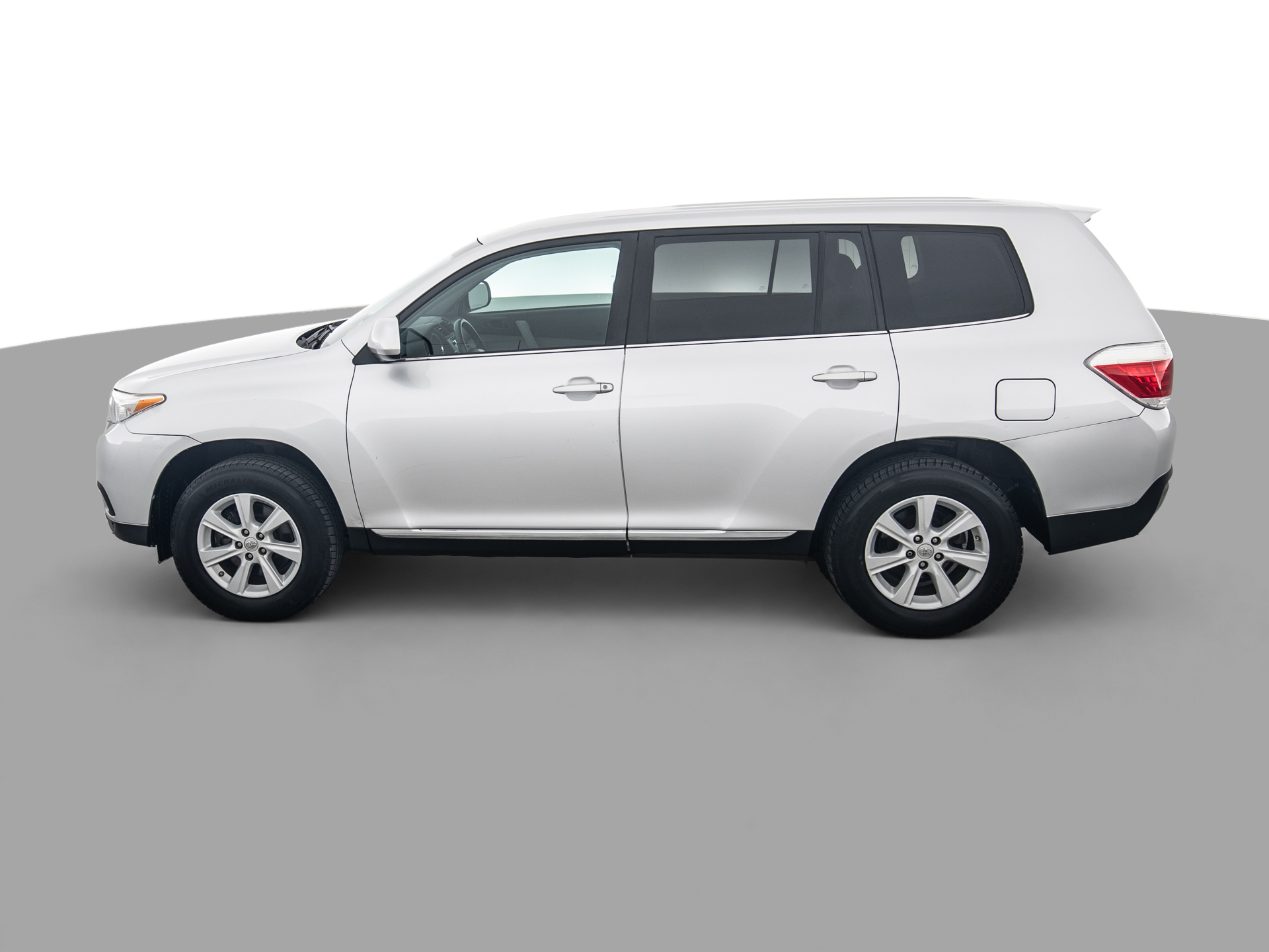 Used Silver-Toyota-Highlander-8 for Sale
