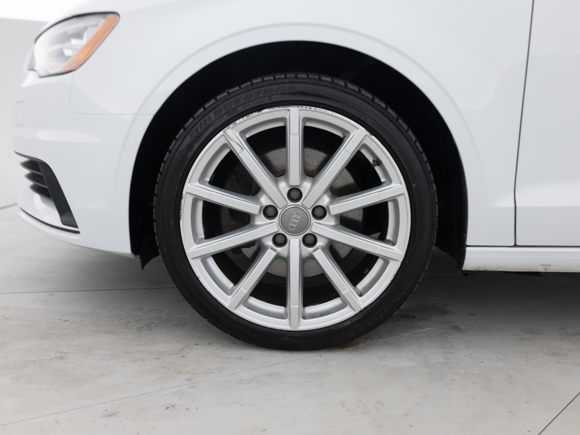 Used White Audi A3_-9 for Sale