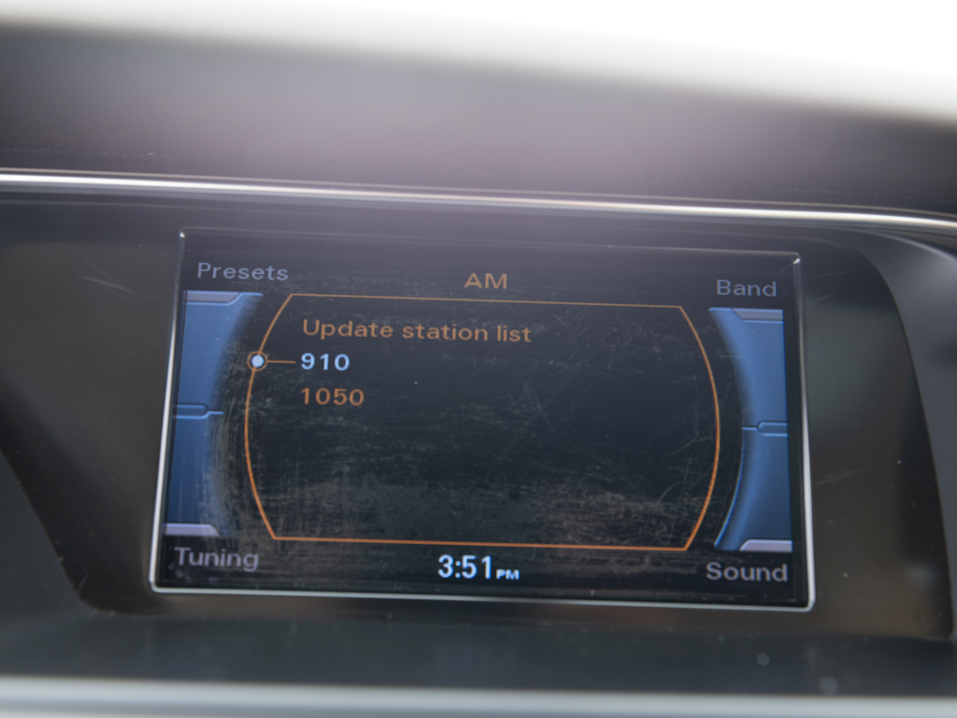 Used White Audi A4-24 for Sale