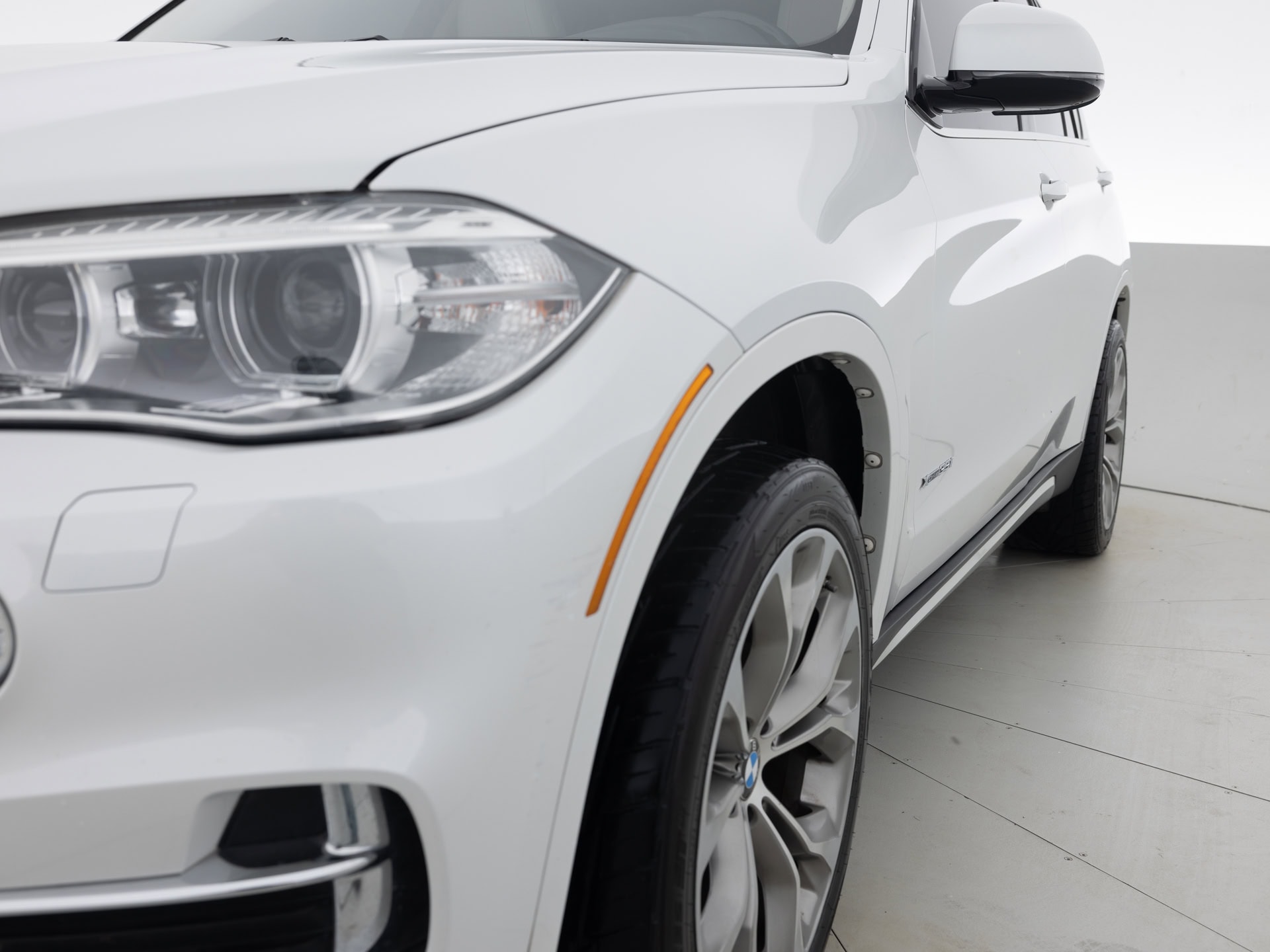 Used White BMW X5 X35I-3 for Sale