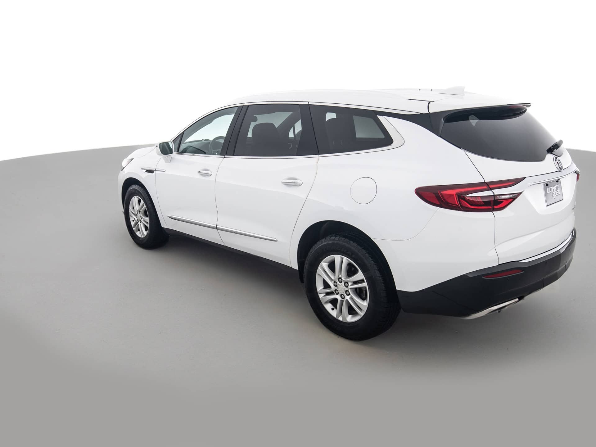 Used White Buick Exclave Essence-6 for Sale