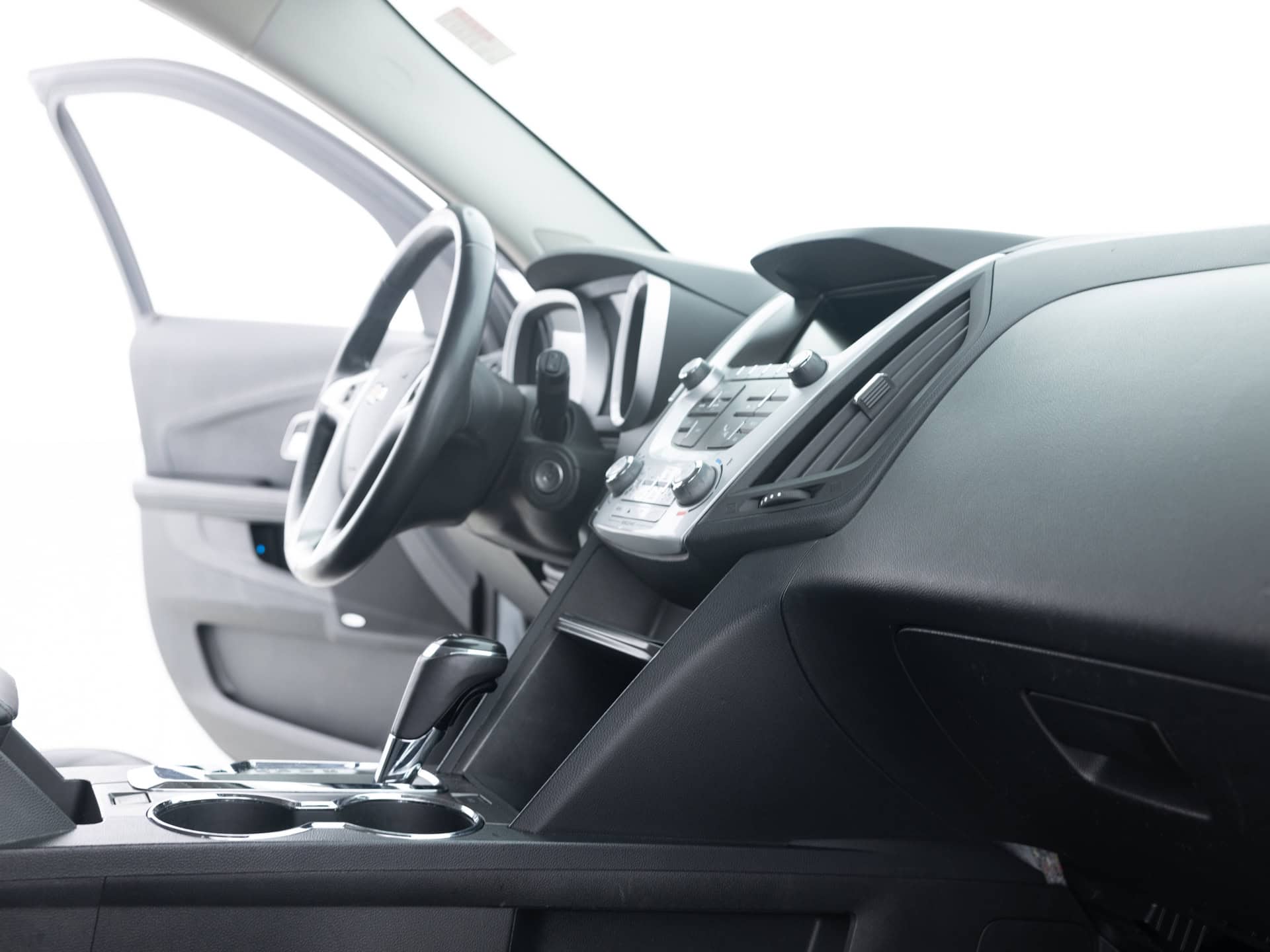 Used White Chevrolet Equinox LTZ-19 for Sale