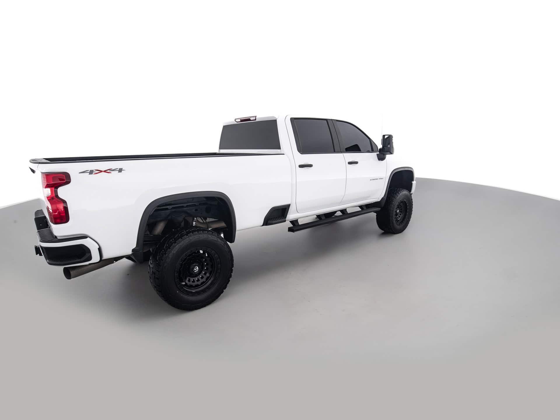 white chevrolet silverado 2500hd 4
