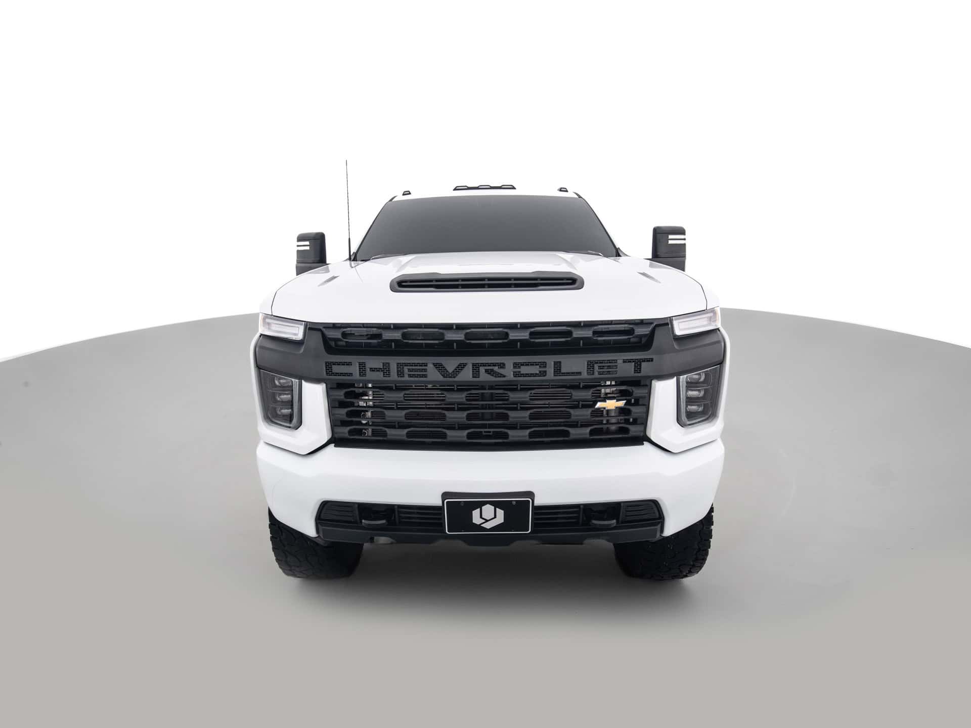 white chevrolet silverado 2500hd