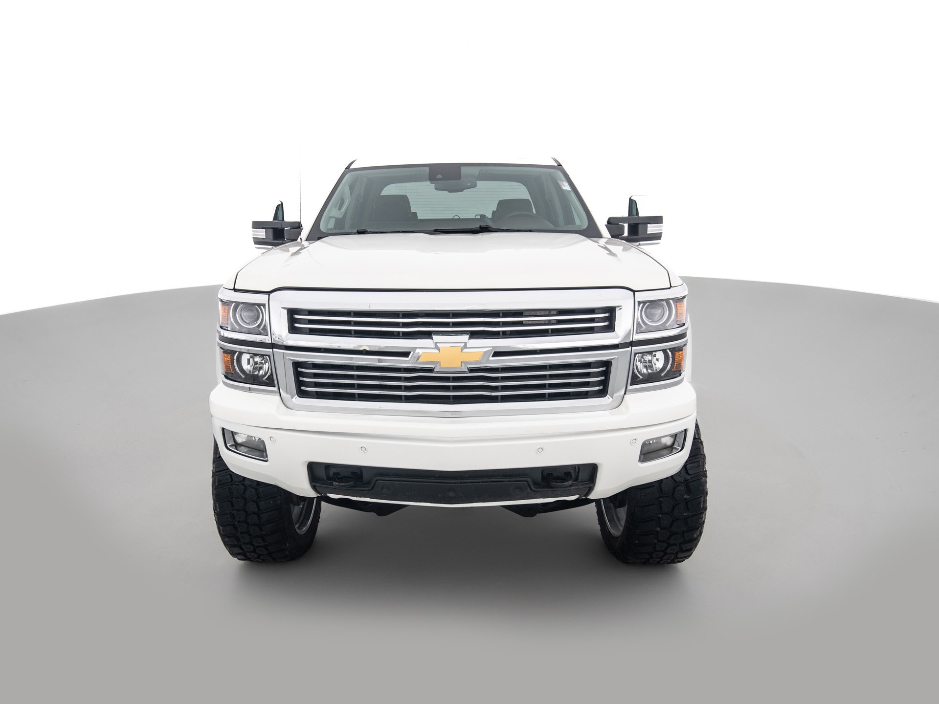 white chevrolet silverado highcountry