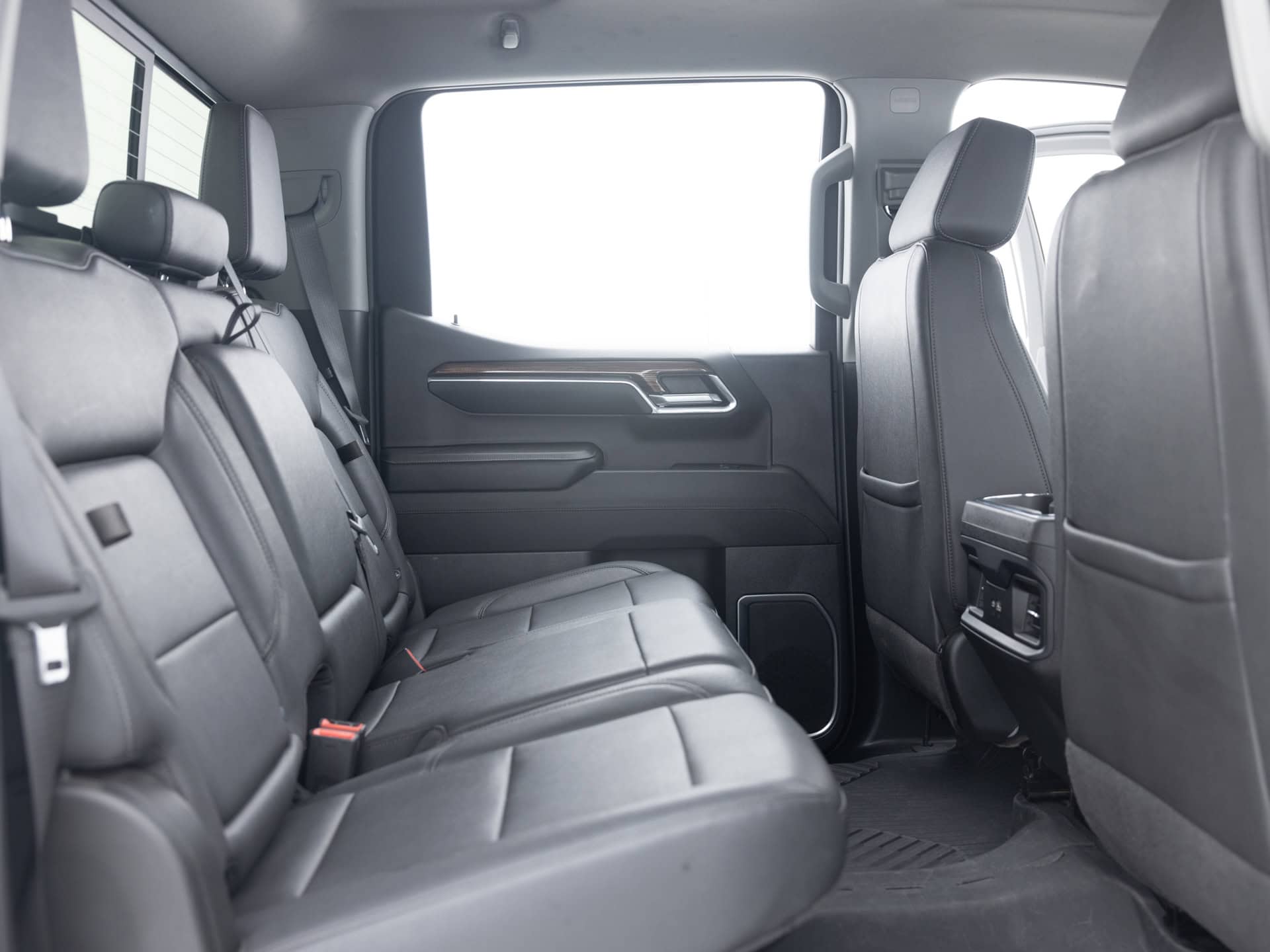 Used White Chevrolet Silverado RST-25 for Sale