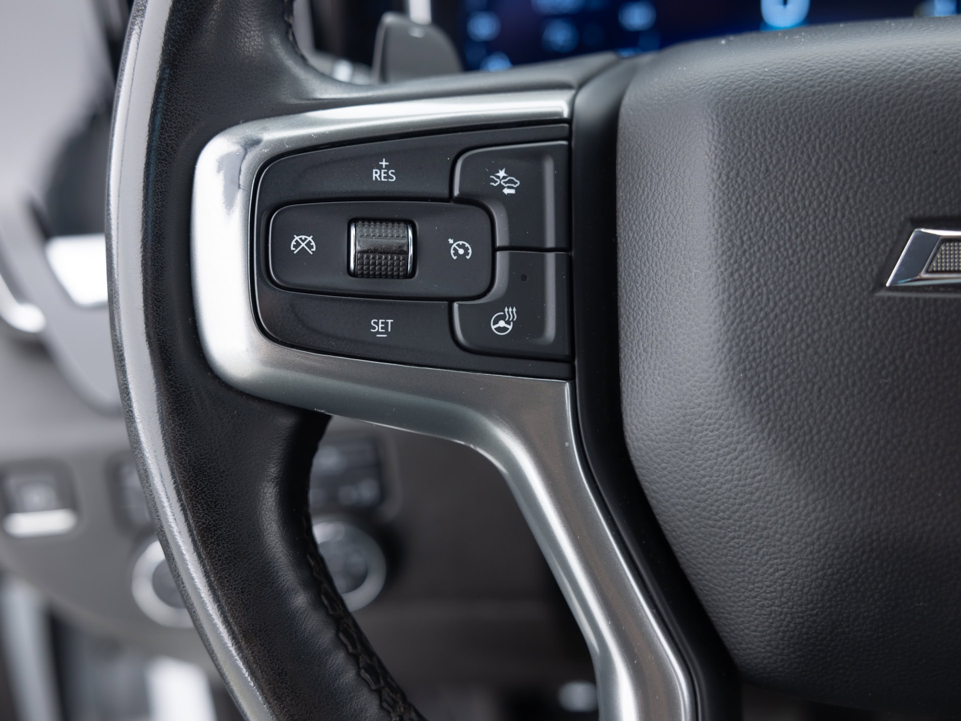 Used White Chevrolet Silverado RST-32 for Sale