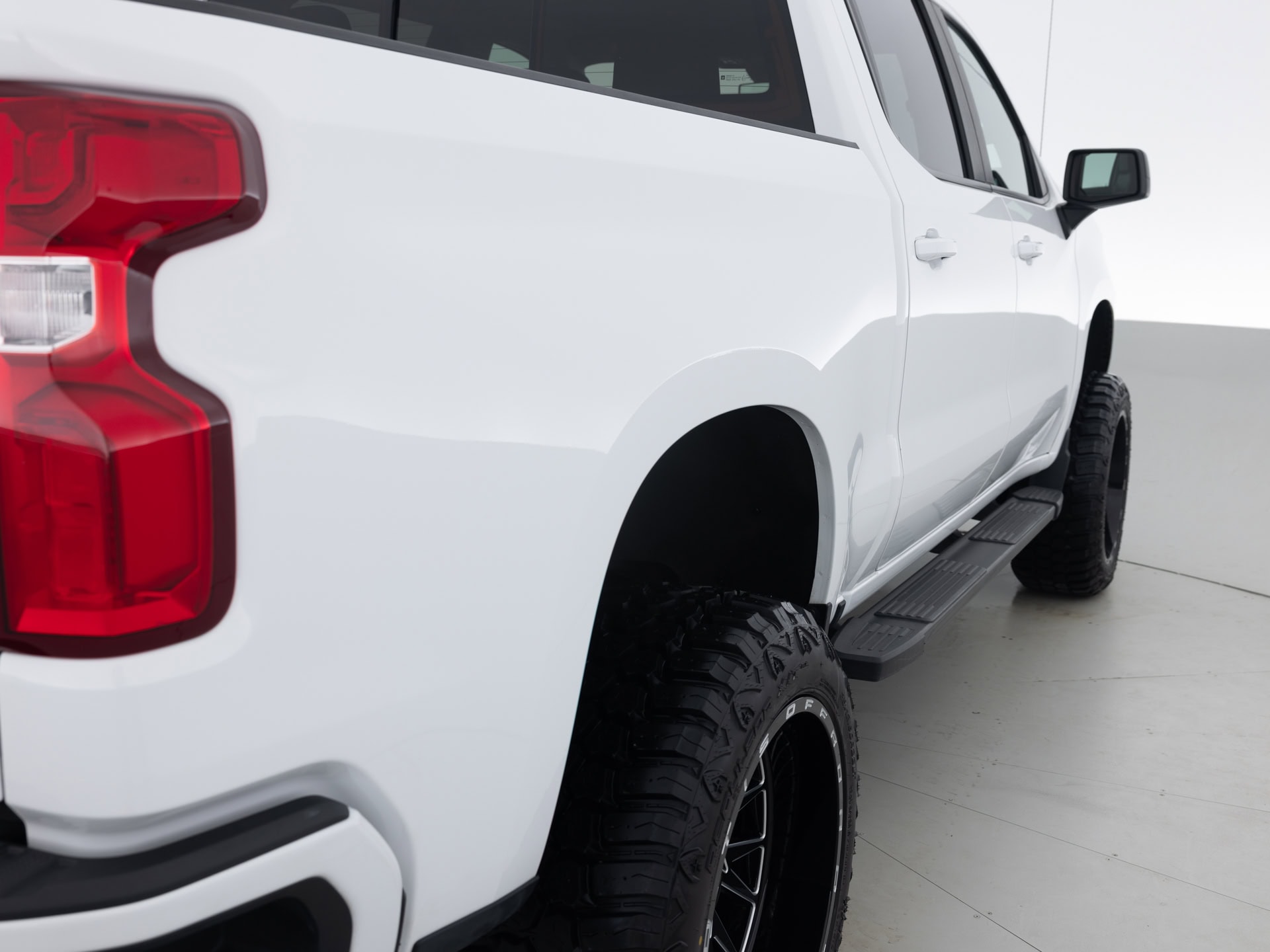 Used White Chevrolet Silverado RST-5 for Sale