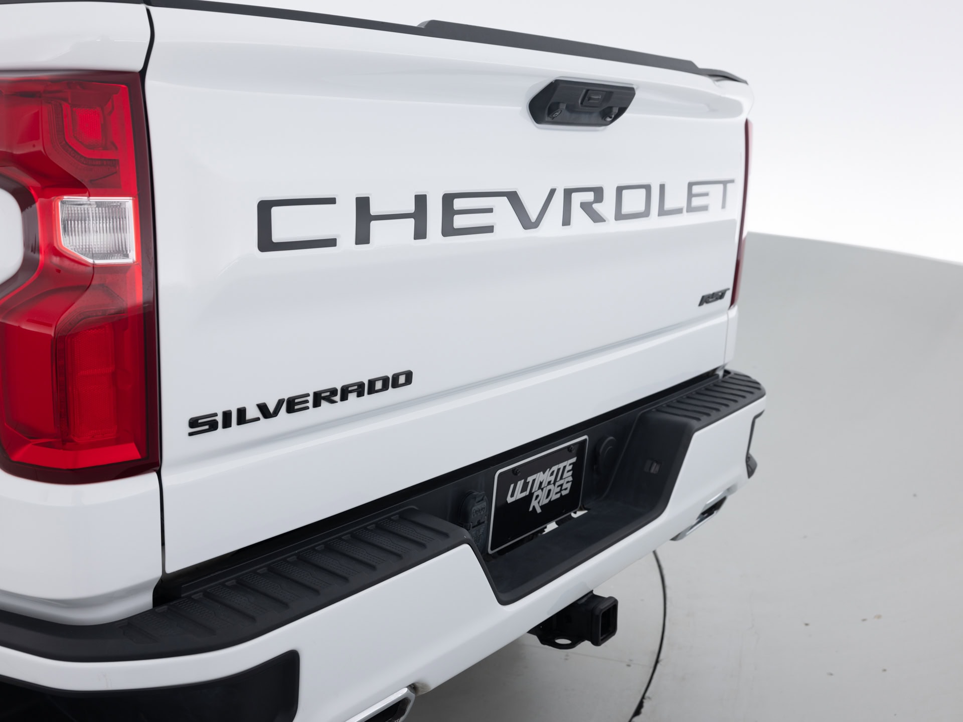 Used White Chevrolet Silverado RST-8 for Sale