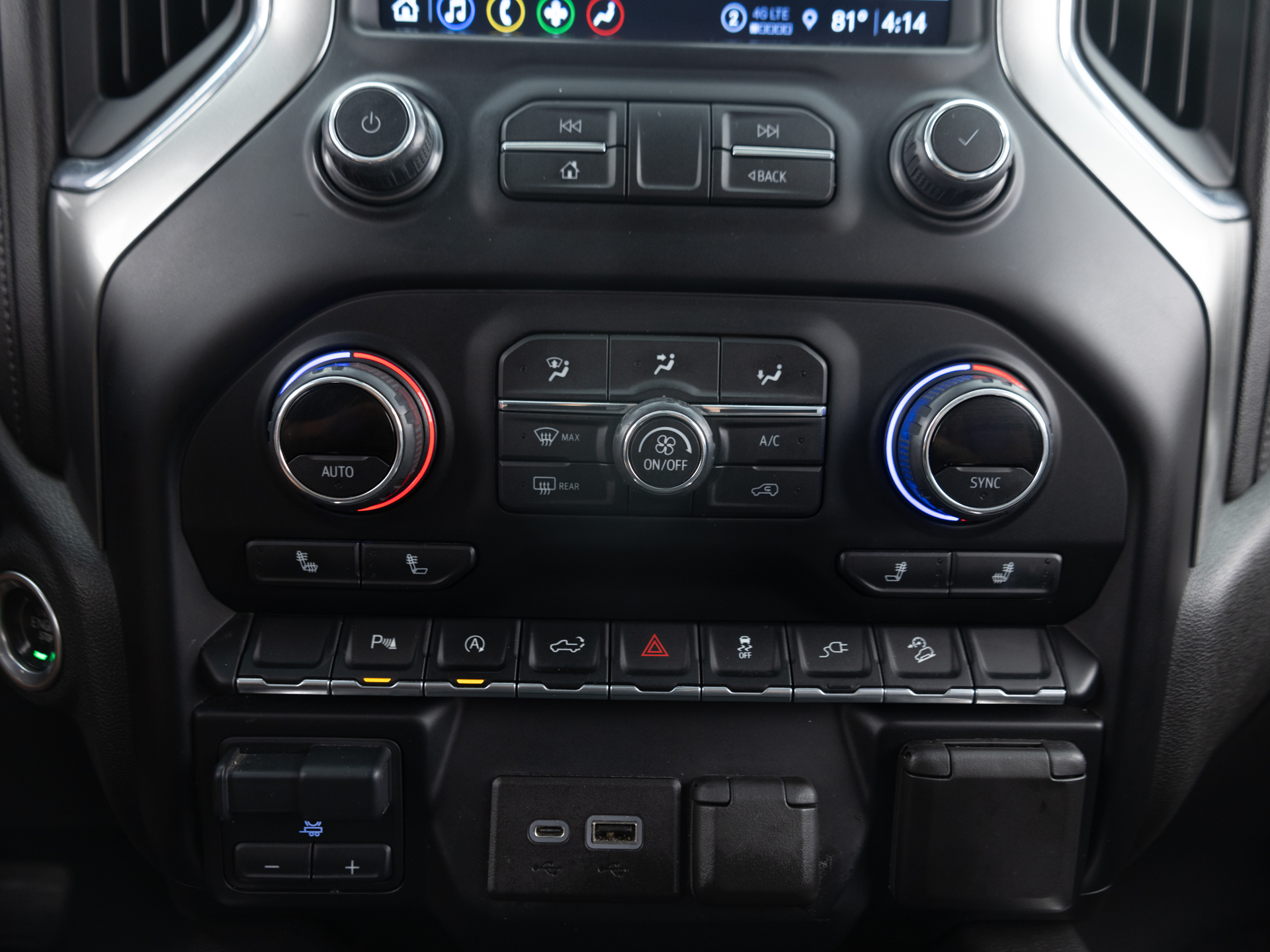 Used White Chevrolet Silverado Trail Boss-28 for Sale
