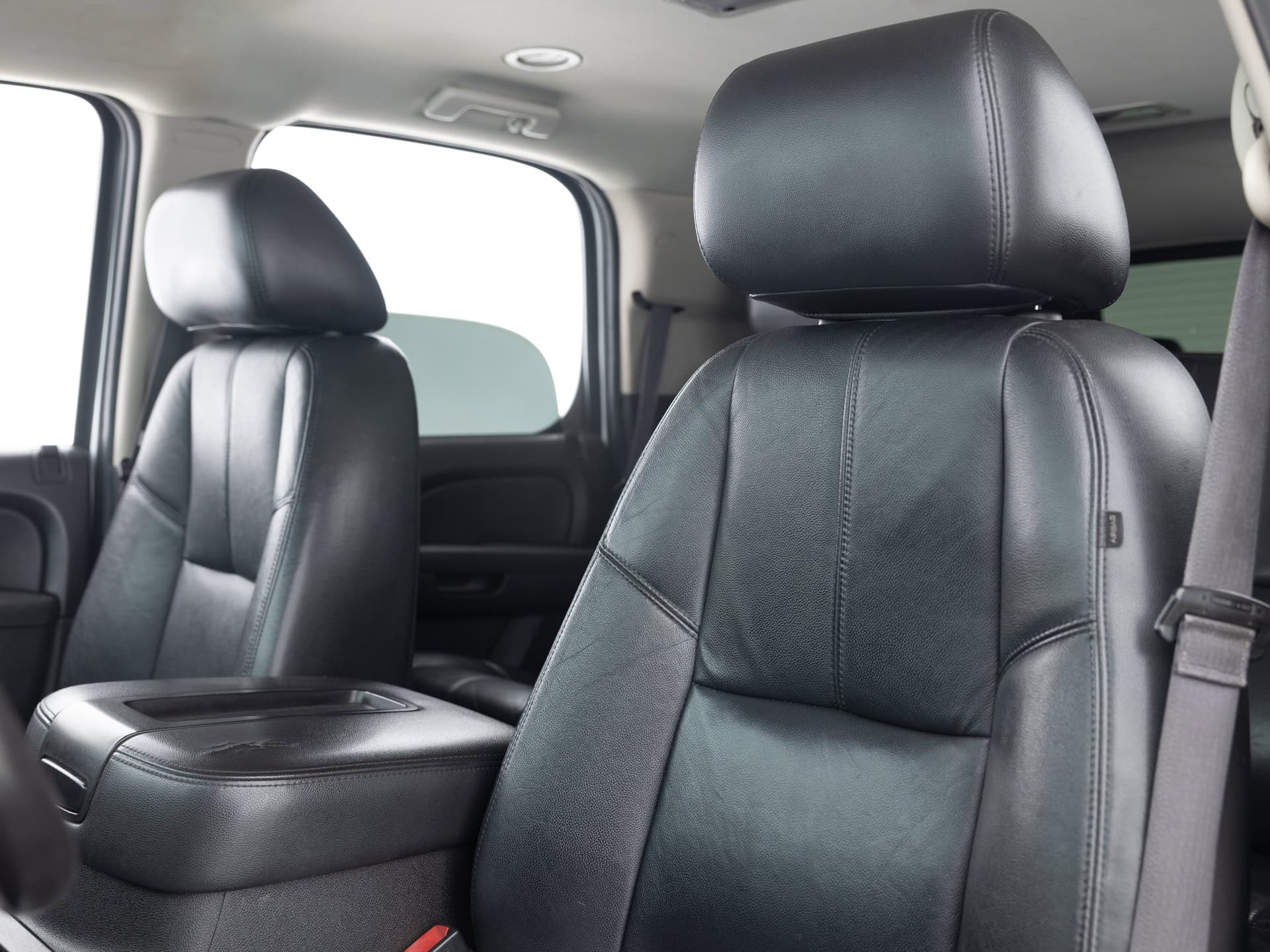 Used White Chevrolet Tahoe LTZ-18 for Sale