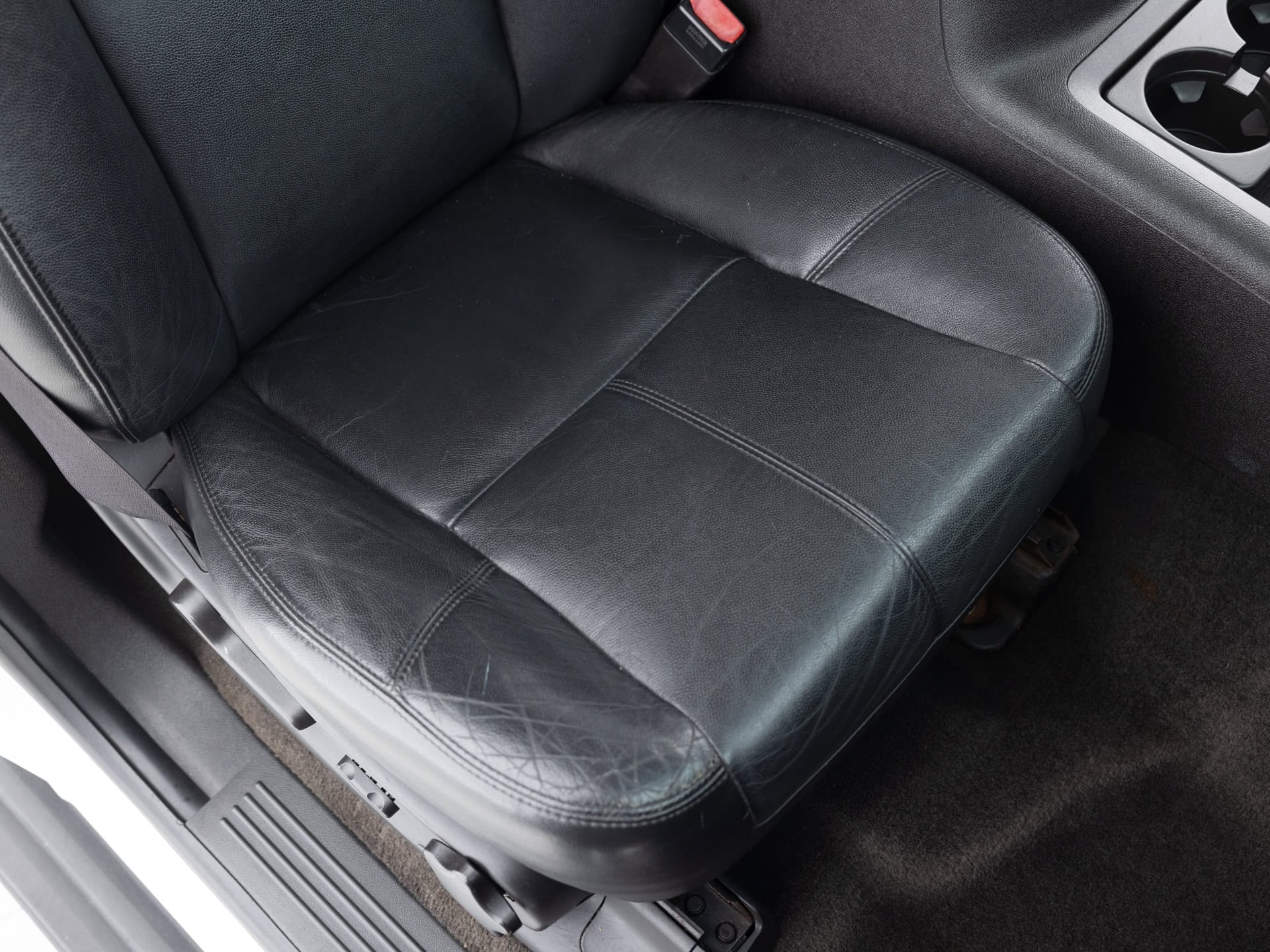 Used White Chevrolet Tahoe LTZ-21 for Sale