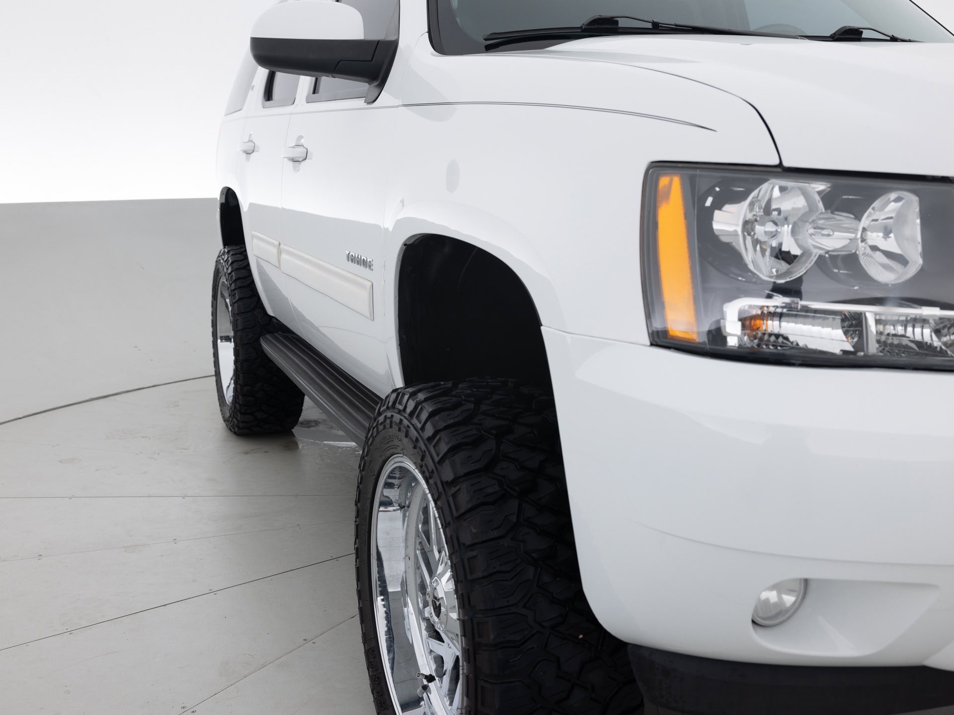 Used White Chevrolet Tahoe LTZ-4 for Sale