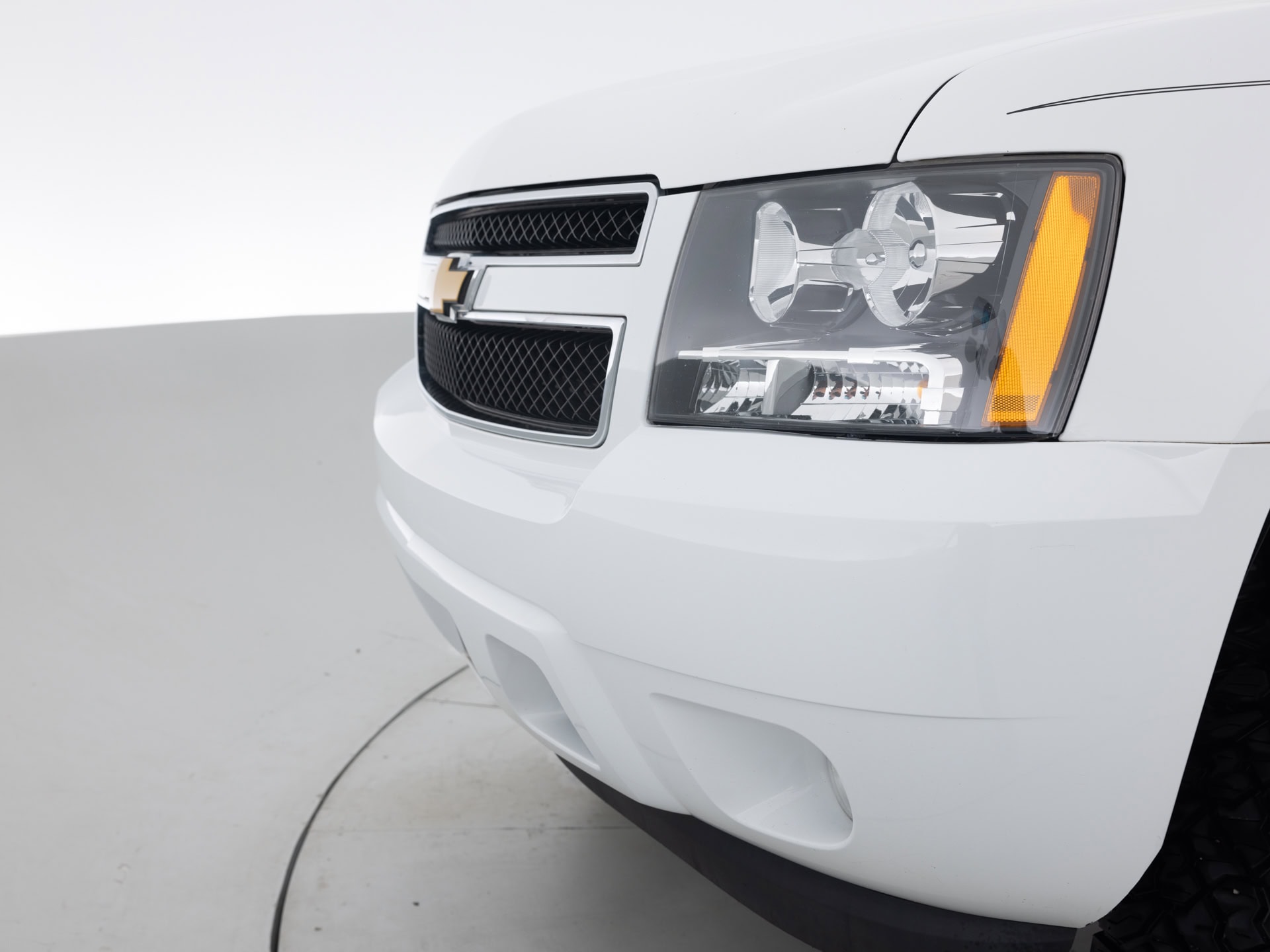 Used White Chevrolet Tahoe LTZ-7 for Sale