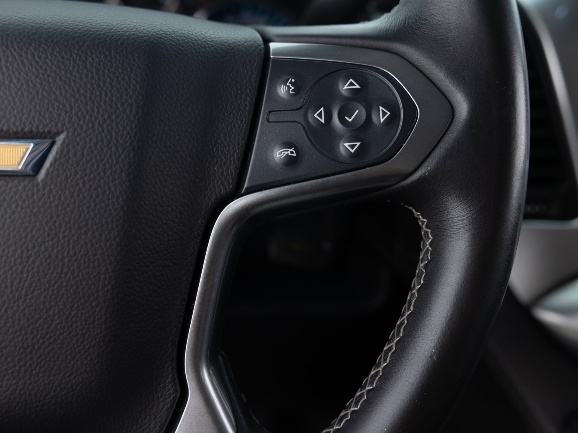 Used White Chevrolet Tahoe LT_-33 for Sale