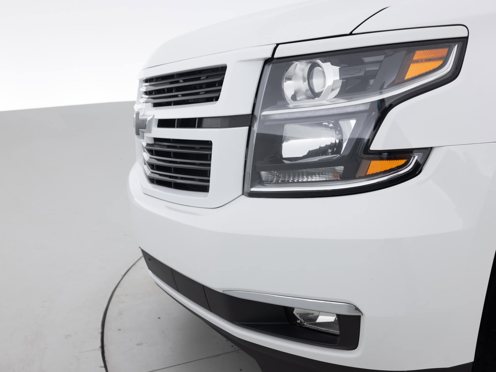 Used White Chevrolet Tahoe LT_-7 for Sale